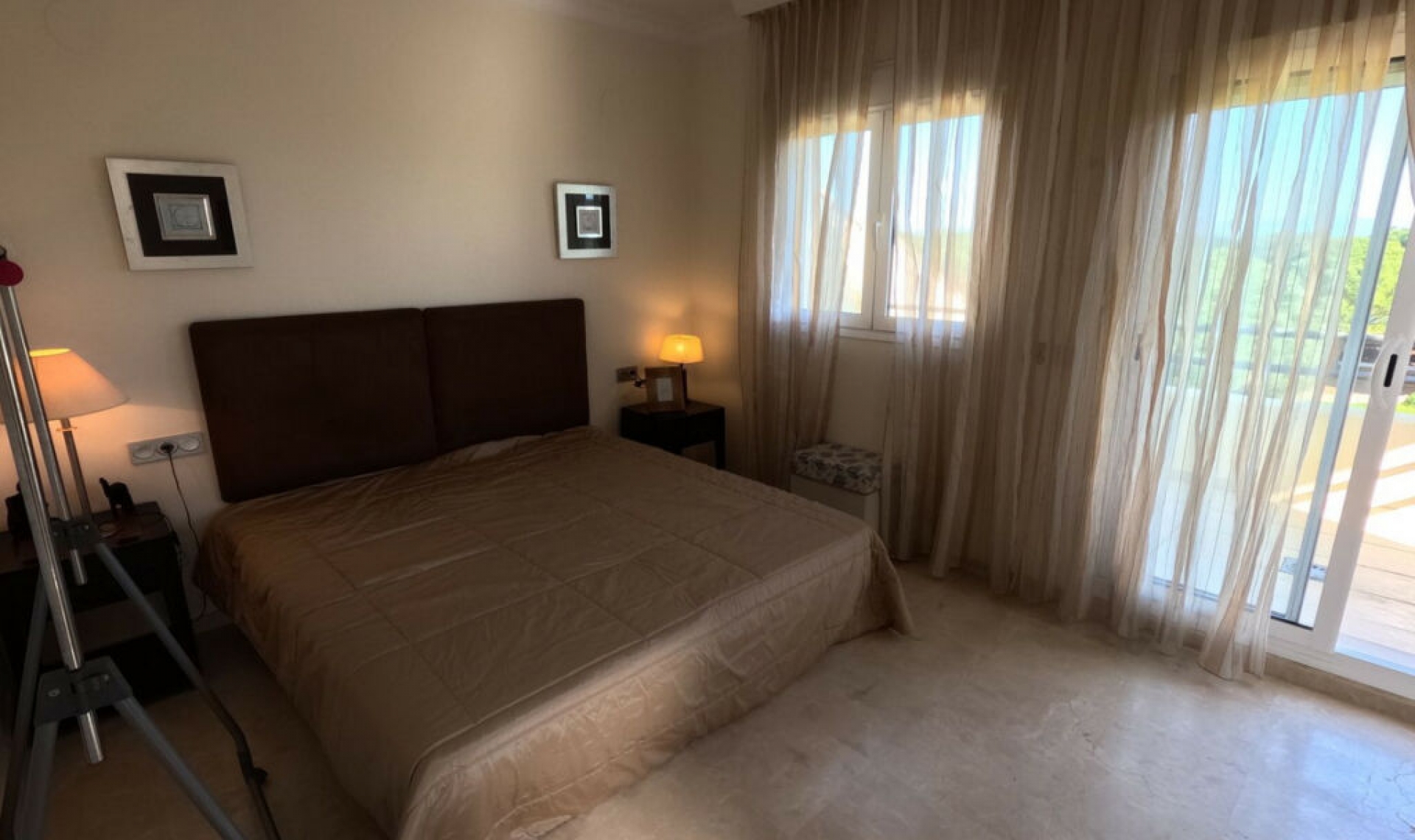 Resale - Apartment -
San Roque