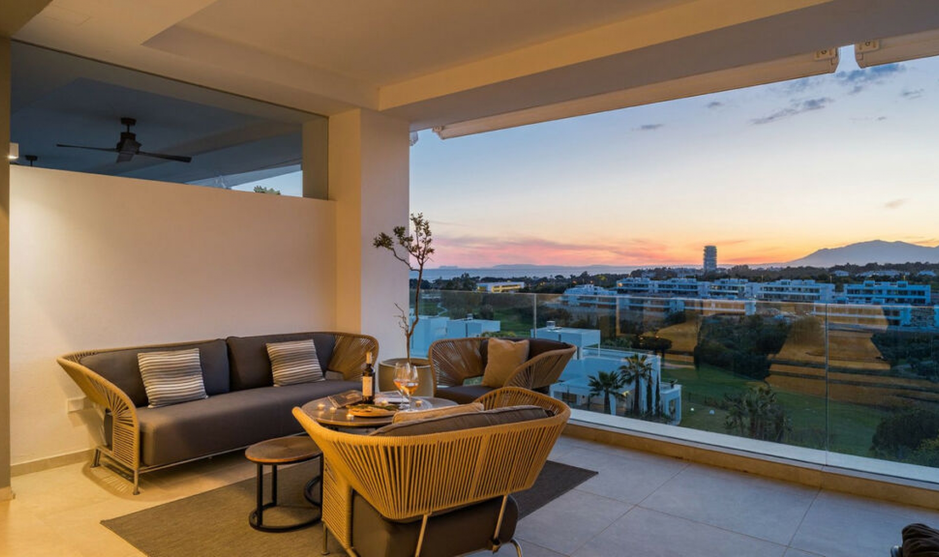 Resale - Apartment -
Santa Clara