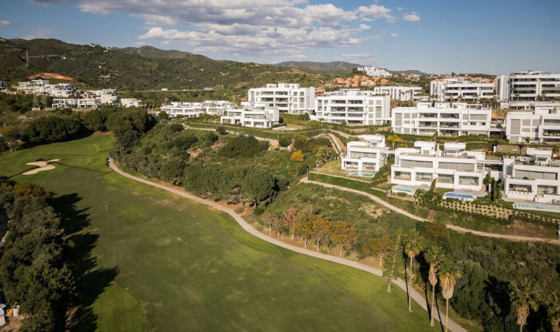 Resale - Apartment -
Santa Clara