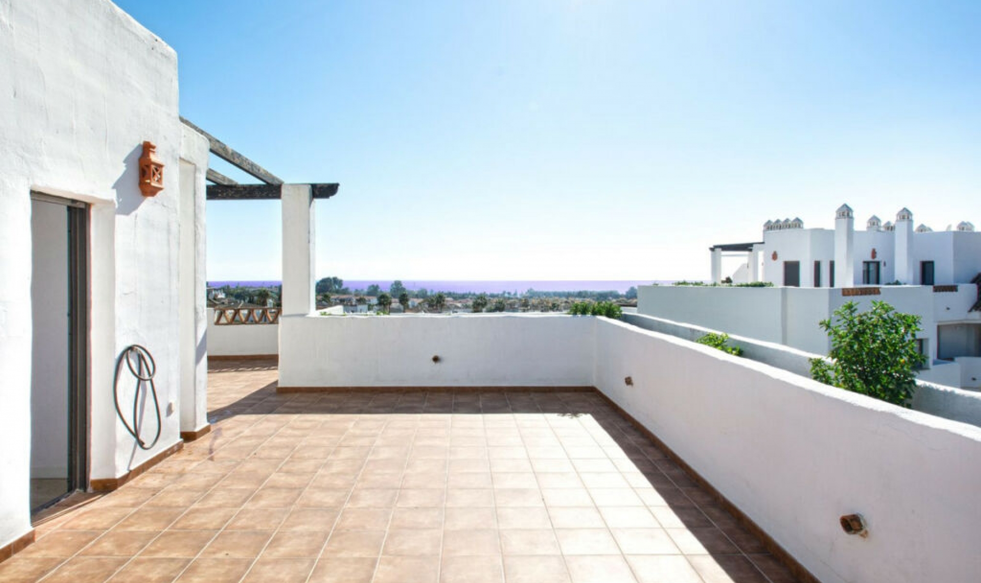 Resale - Apartment -
Selwo