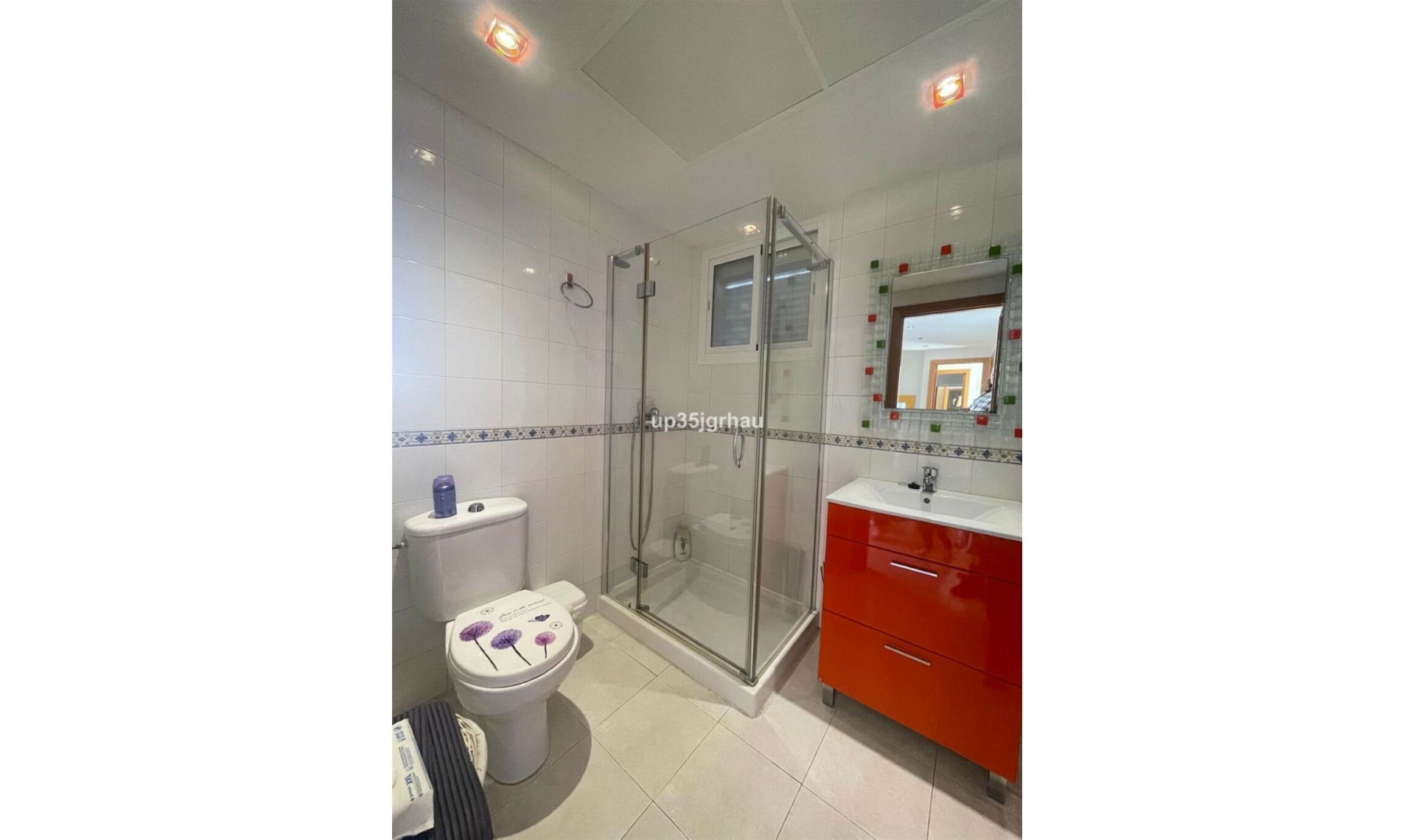 Resale - Apartment -
Selwo