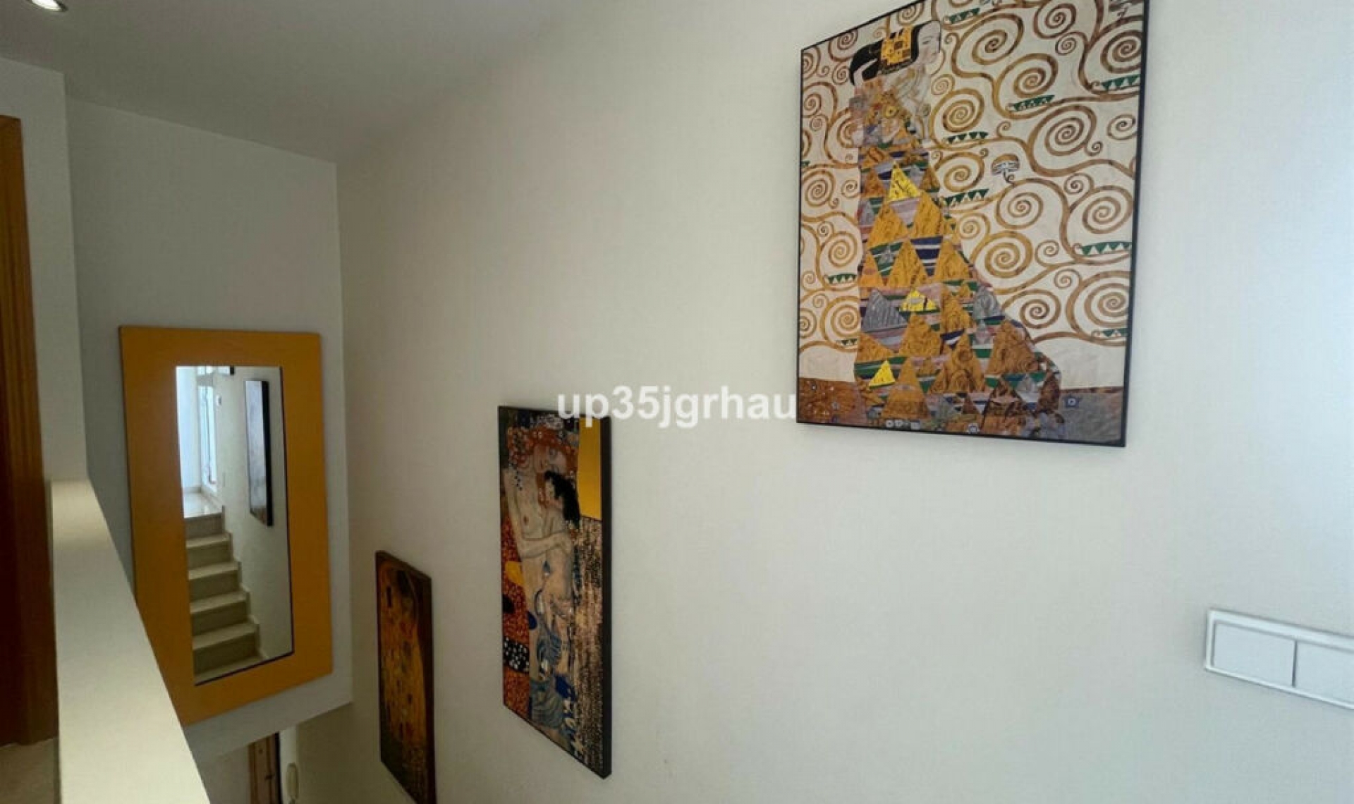 Resale - Apartment -
Selwo