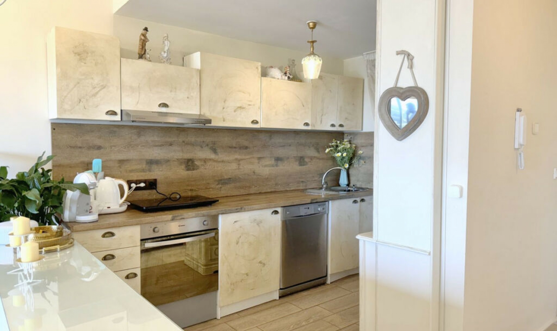 Resale - Apartment -
Selwo