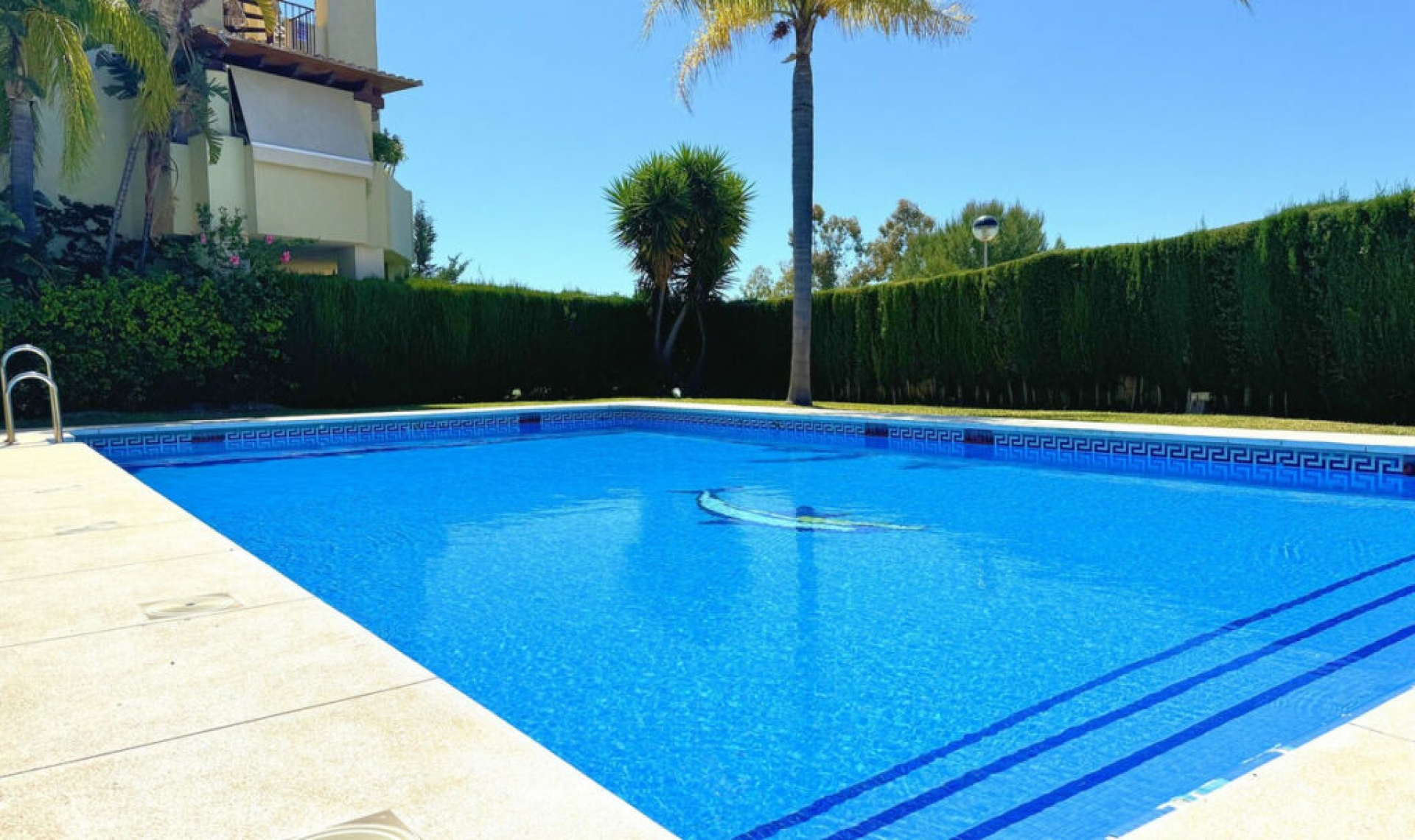 Resale - Apartment -
Selwo