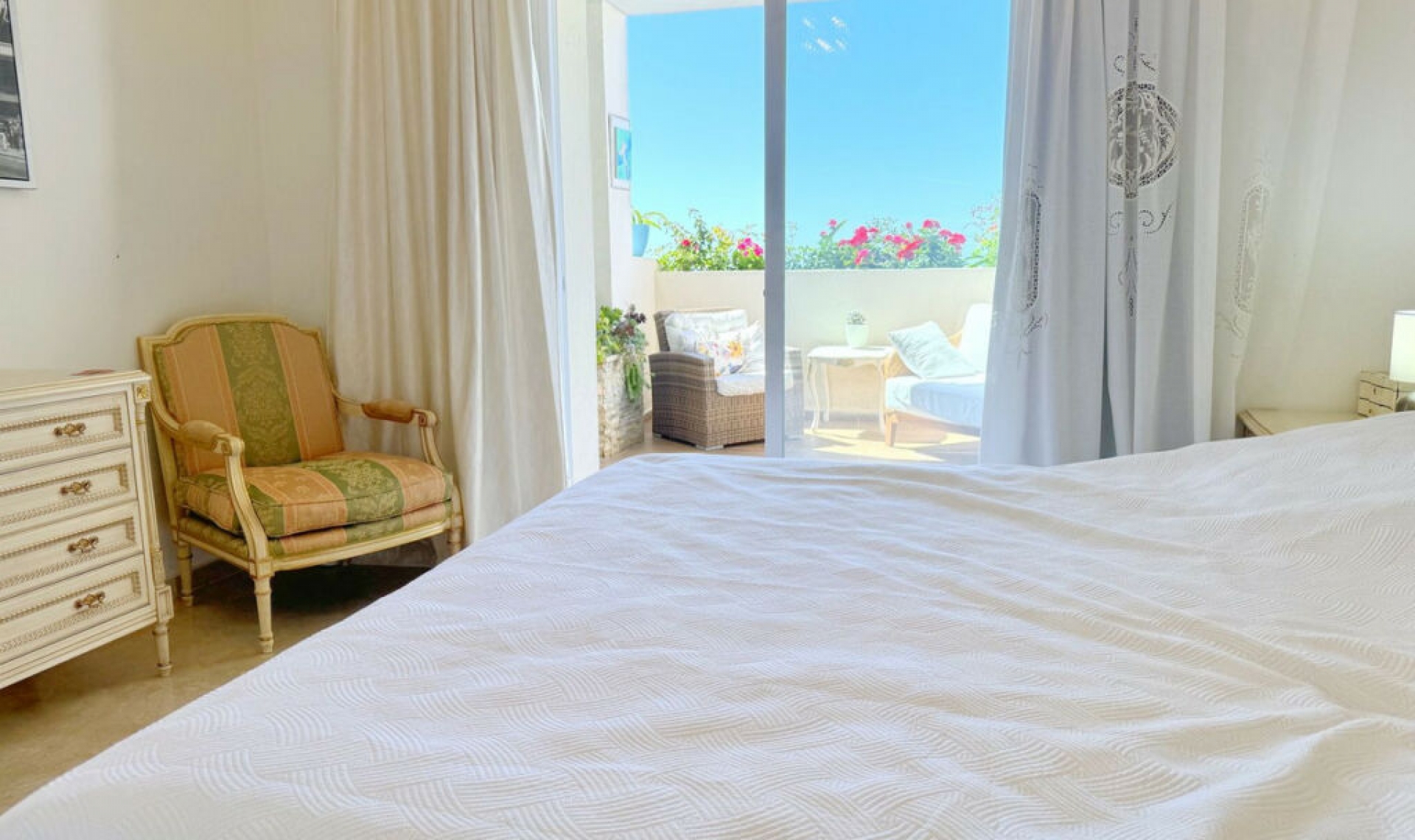 Resale - Apartment -
Selwo