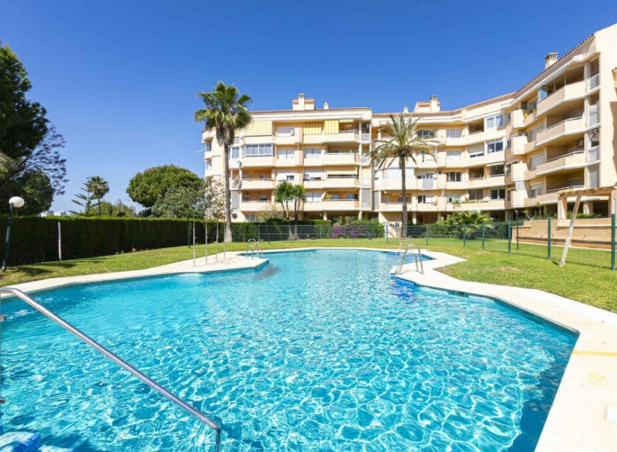 Resale - Apartment -
Selwo
