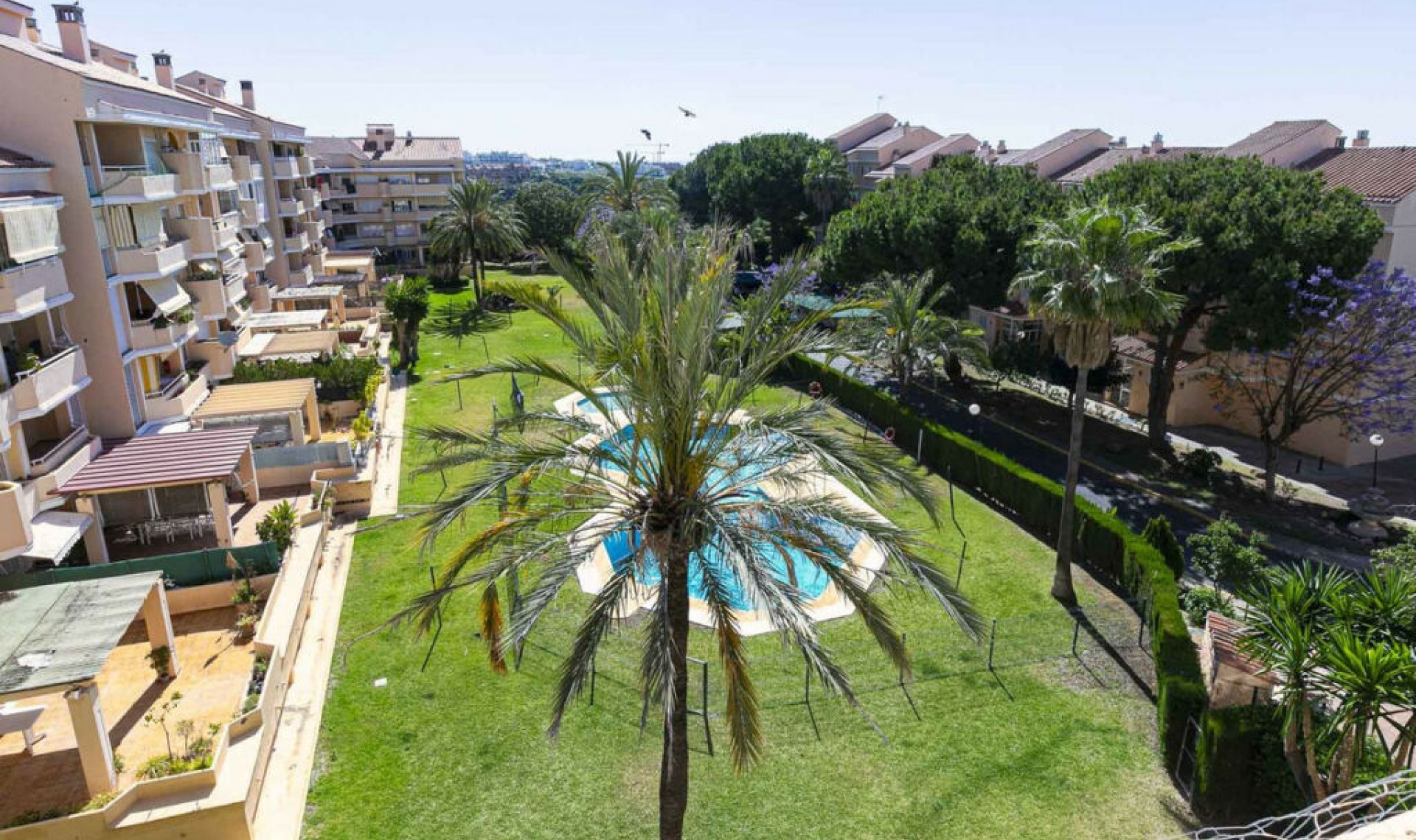 Resale - Apartment -
Selwo