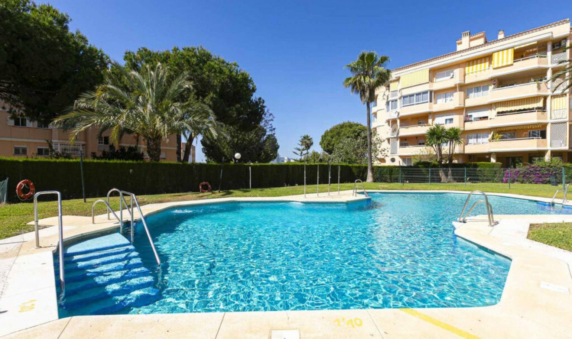 Resale - Apartment -
Selwo