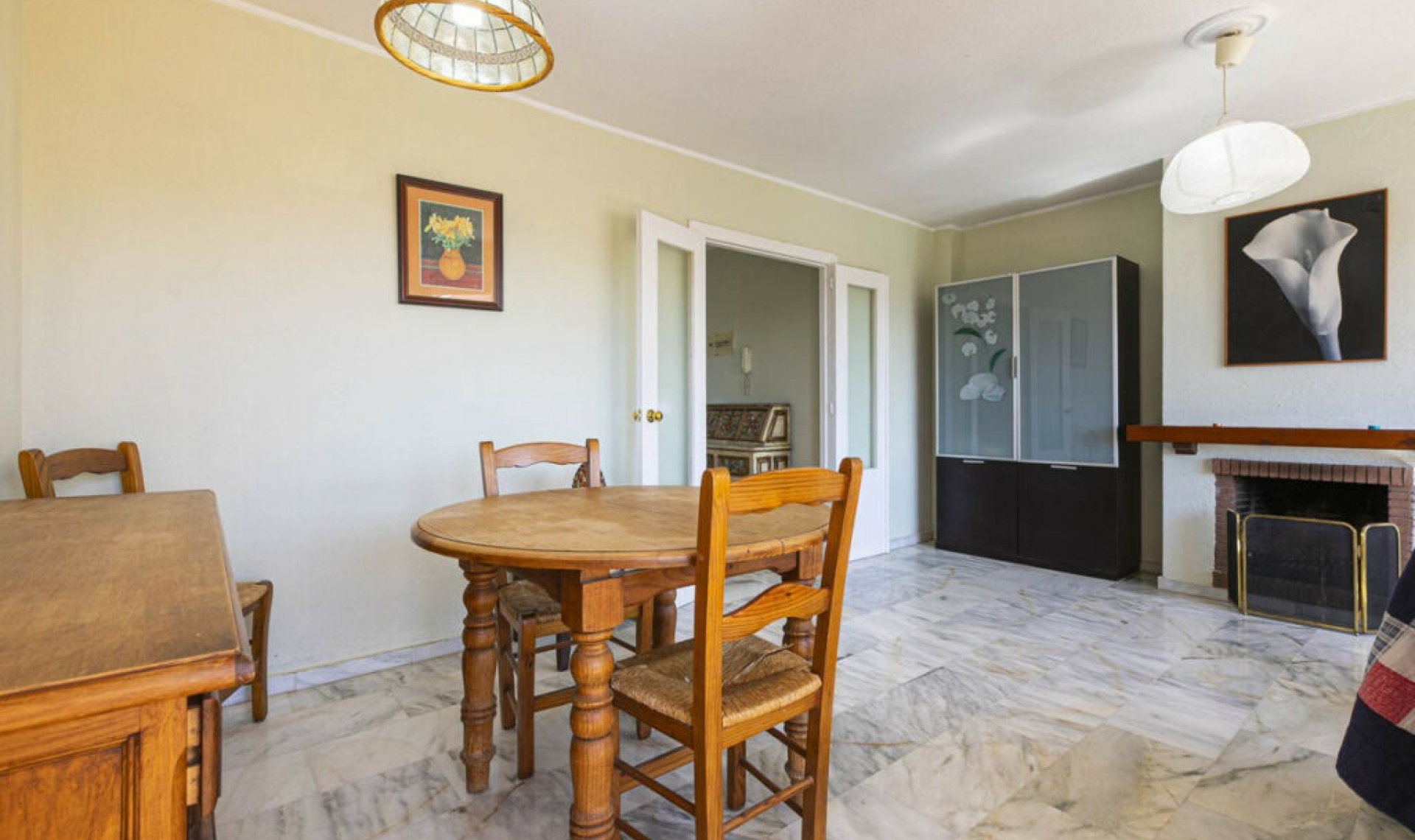 Resale - Apartment -
Selwo