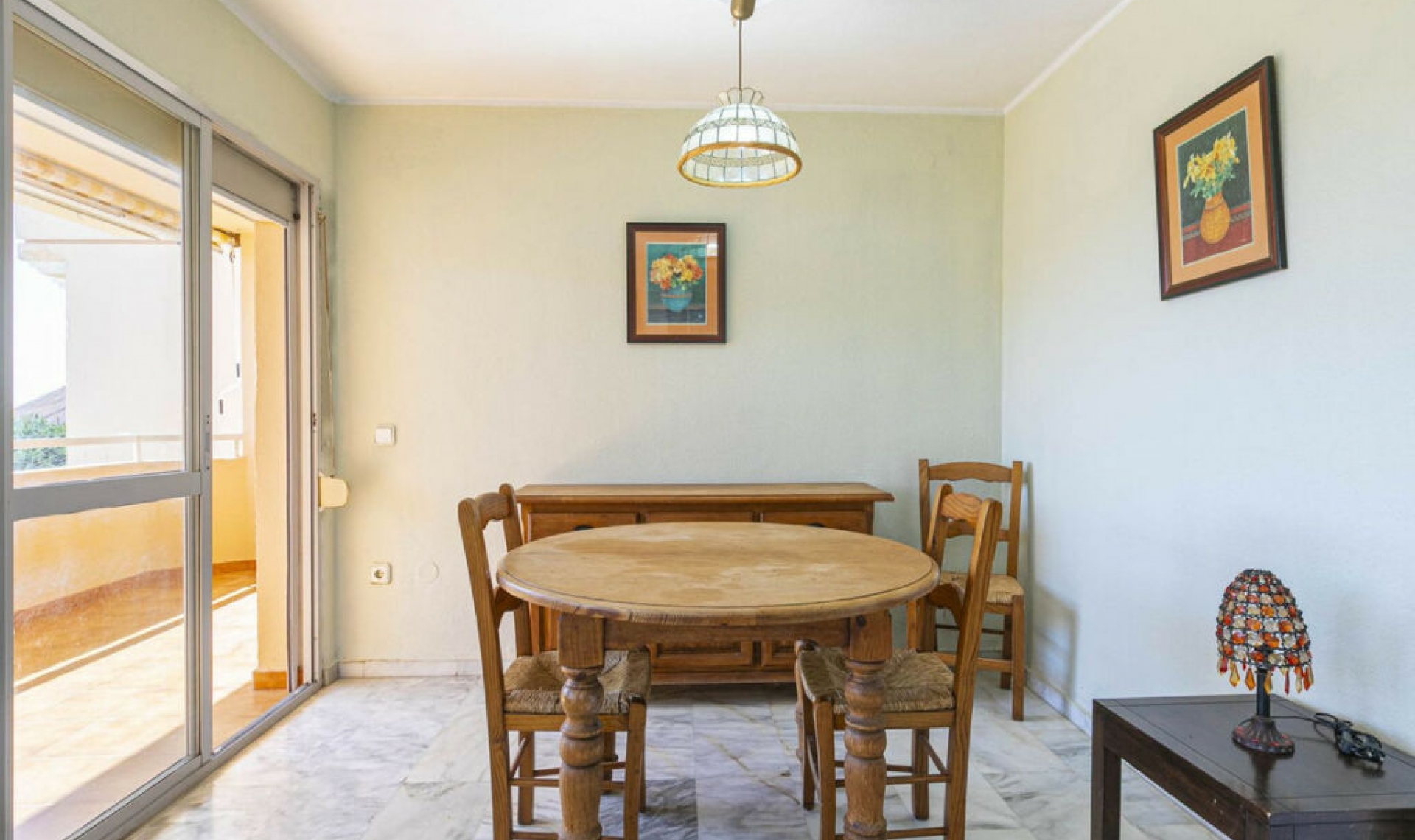 Resale - Apartment -
Selwo