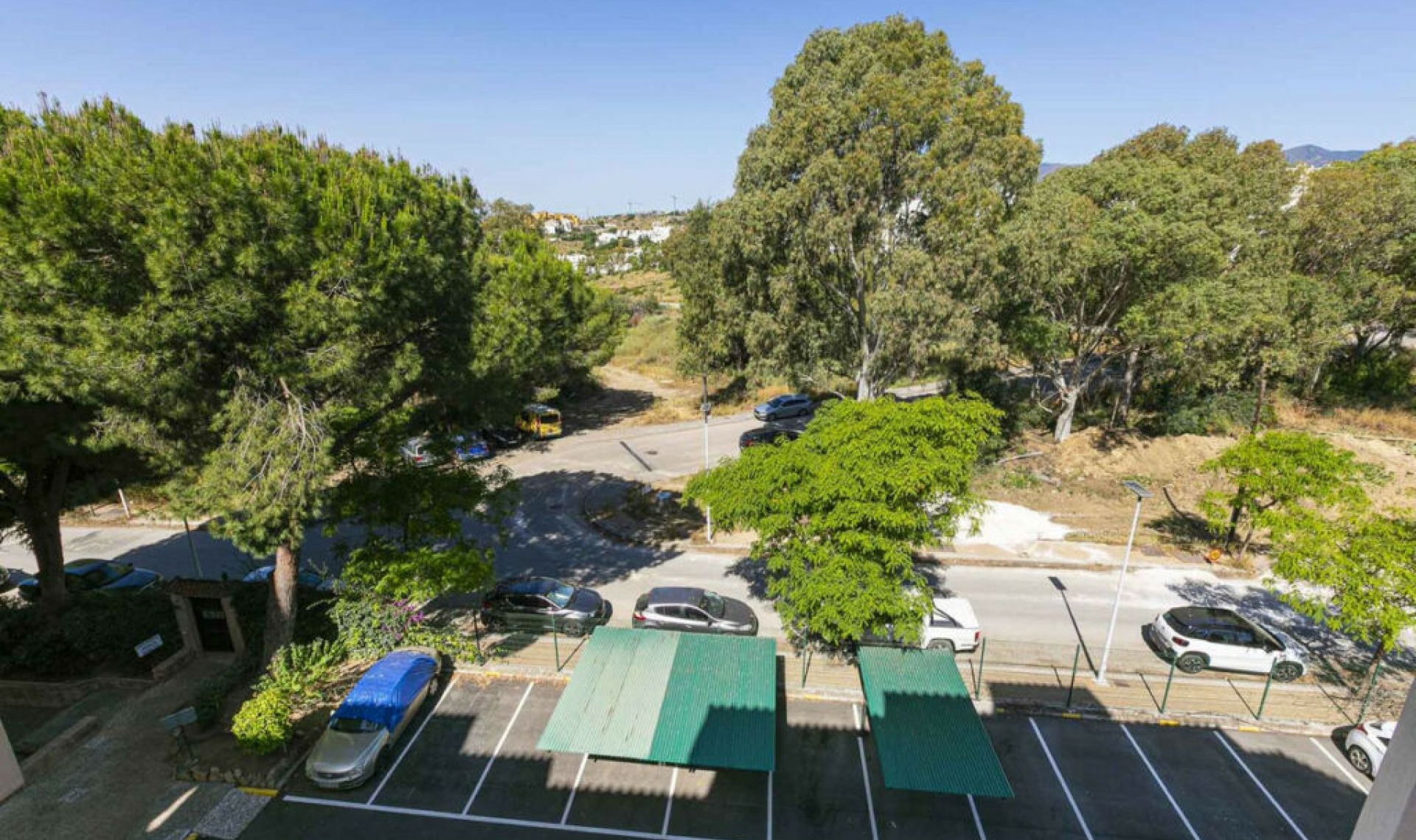 Resale - Apartment -
Selwo