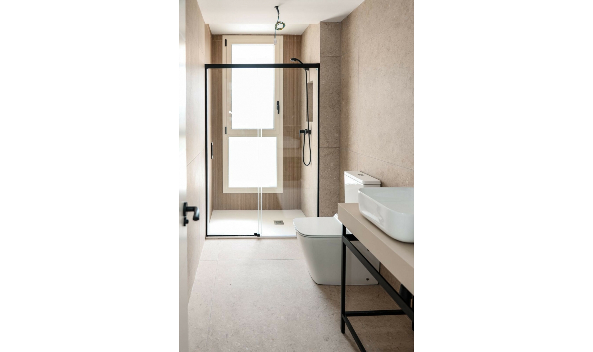 Resale - Apartment -
Selwo