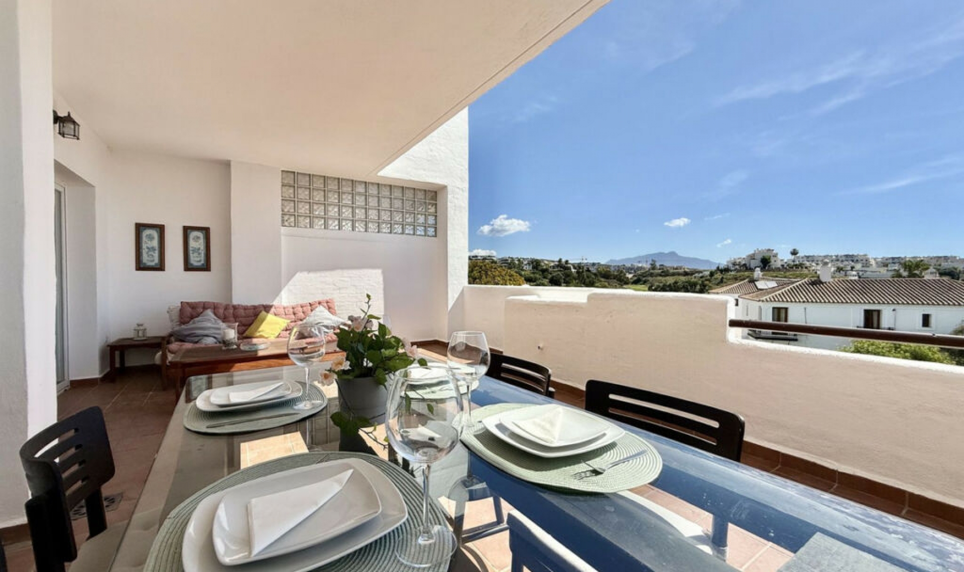 Resale - Apartment -
Selwo
