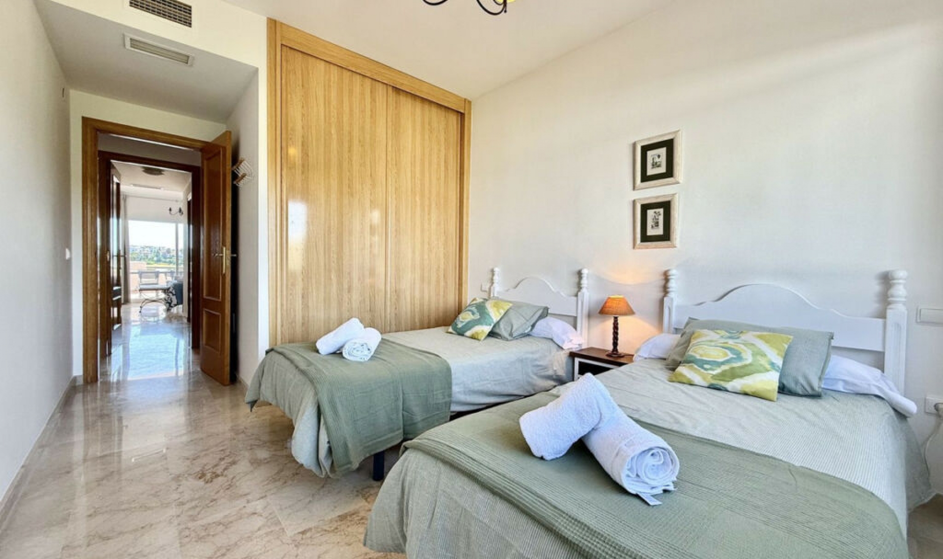 Resale - Apartment -
Selwo