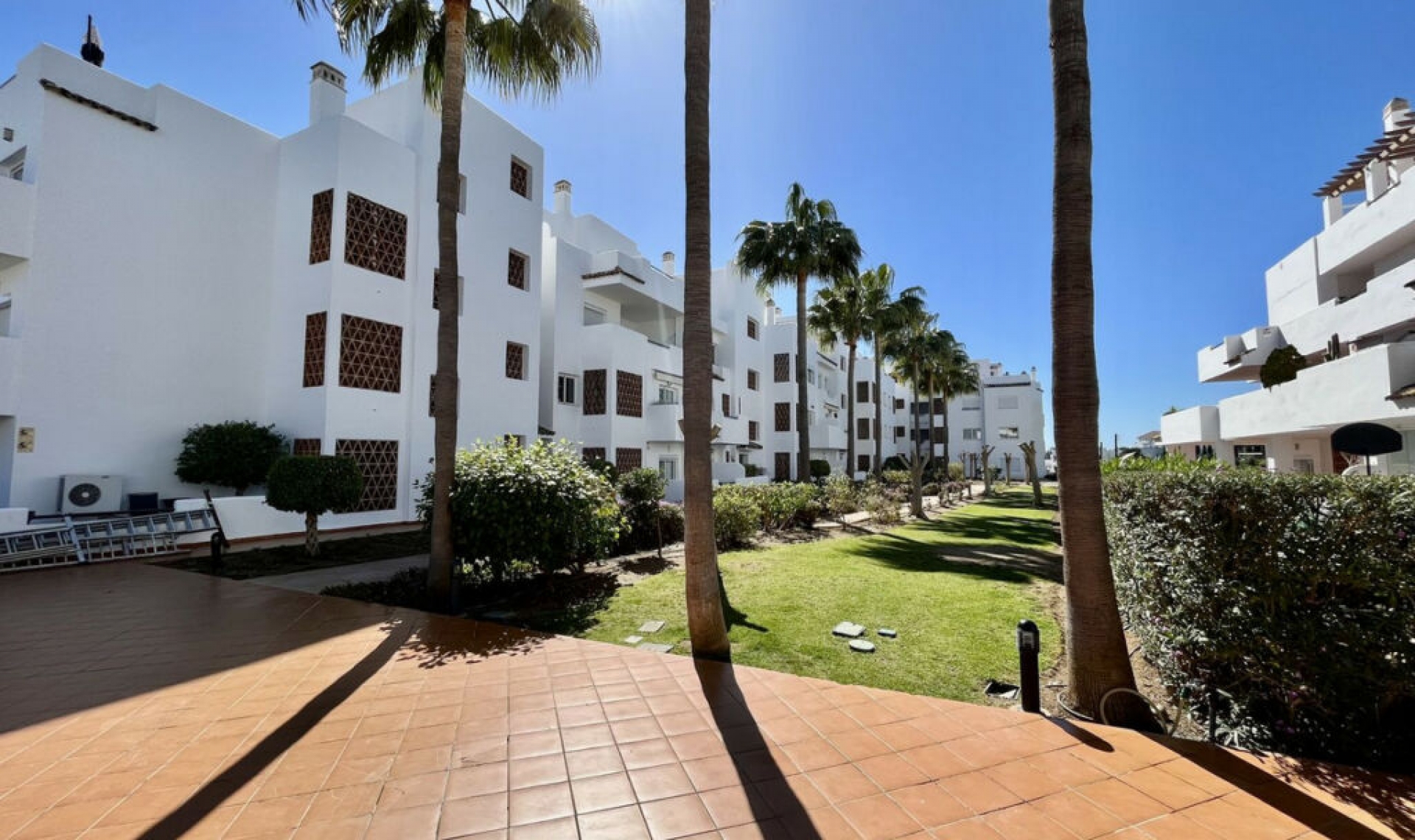 Resale - Apartment -
Selwo