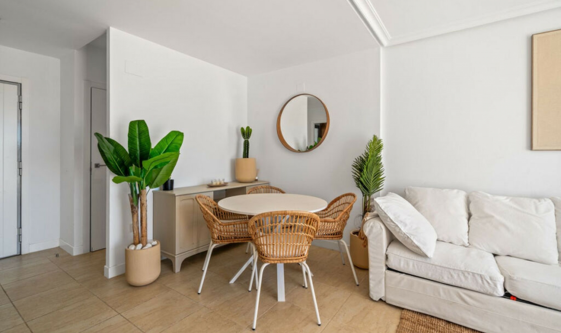 Resale - Apartment -
Selwo