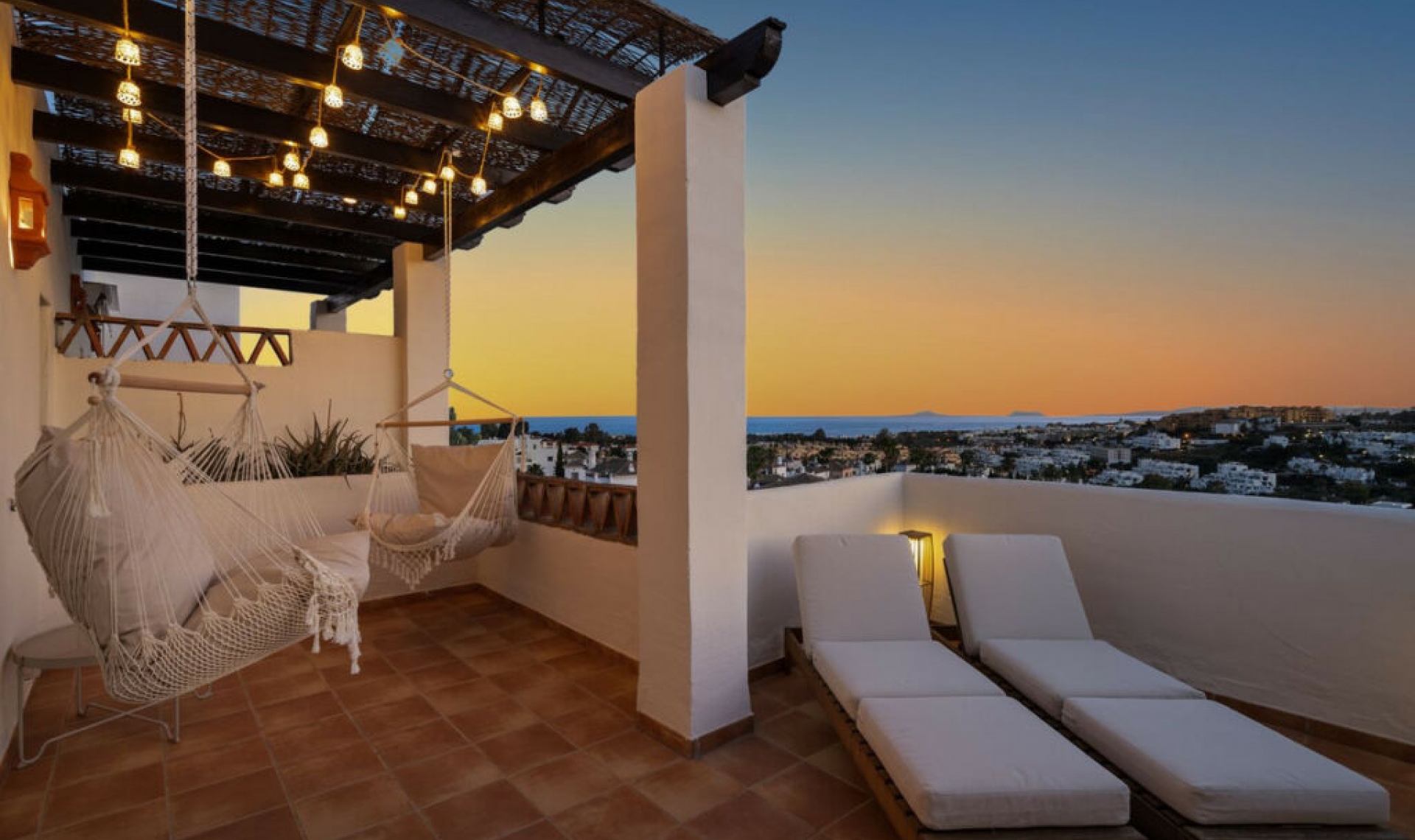 Resale - Apartment -
Selwo