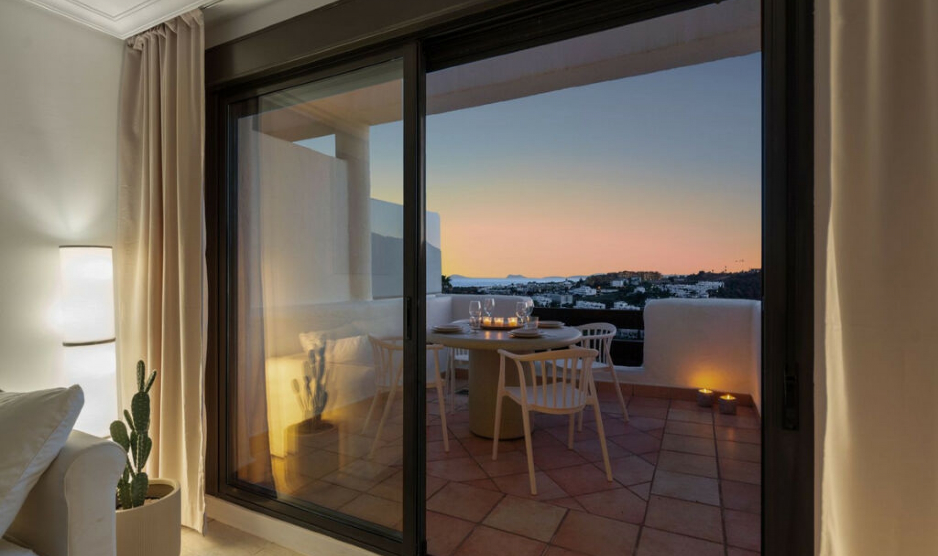 Resale - Apartment -
Selwo