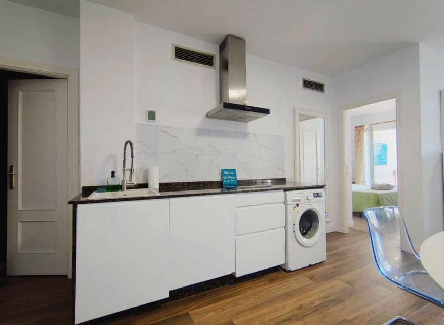 Resale - Apartment -
Selwo