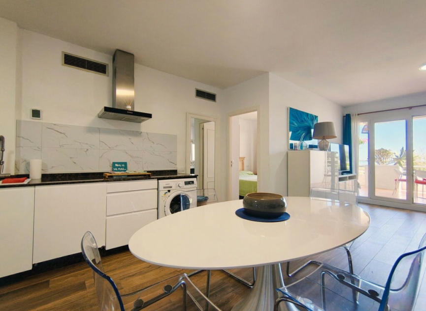 Resale - Apartment -
Selwo