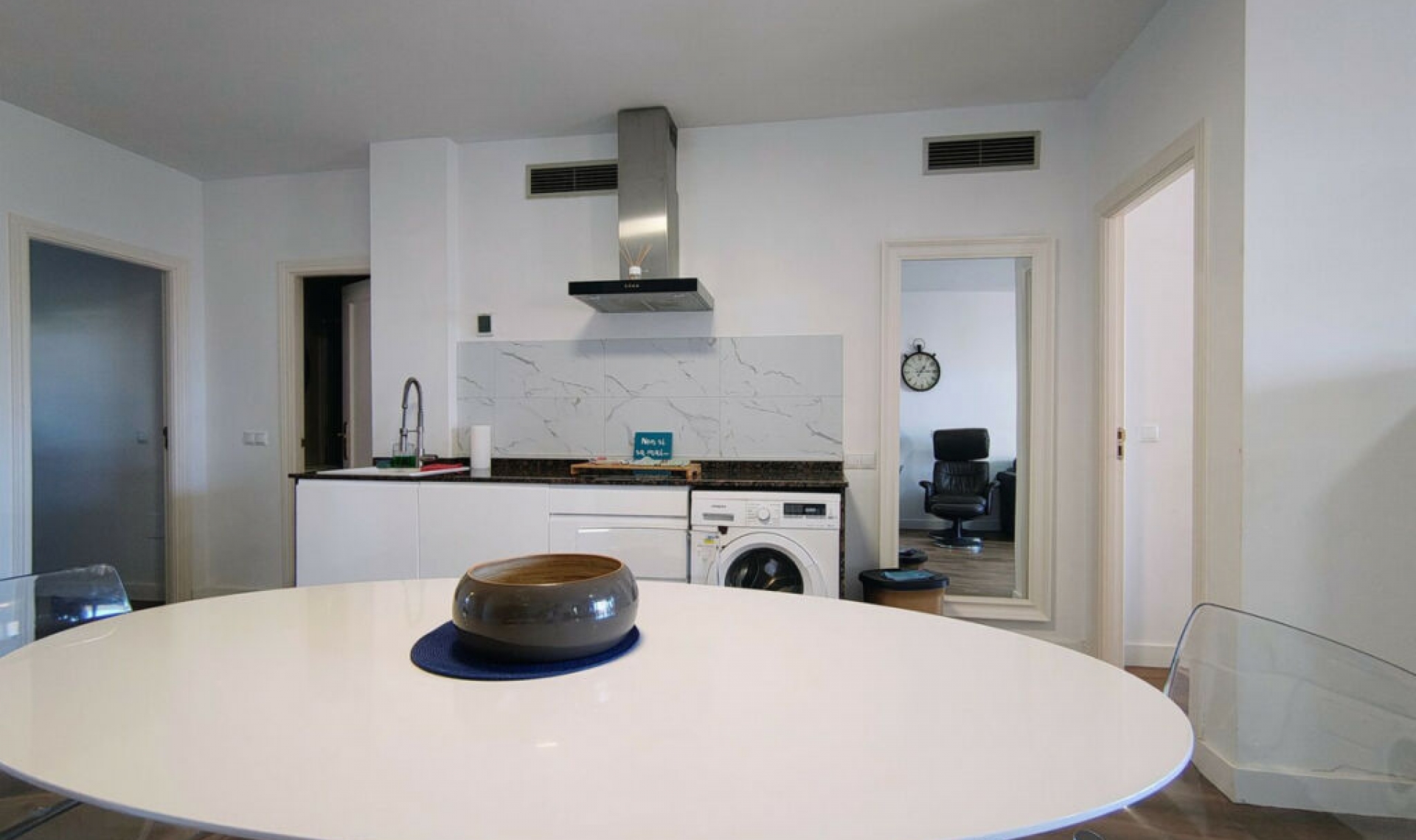 Resale - Apartment -
Selwo