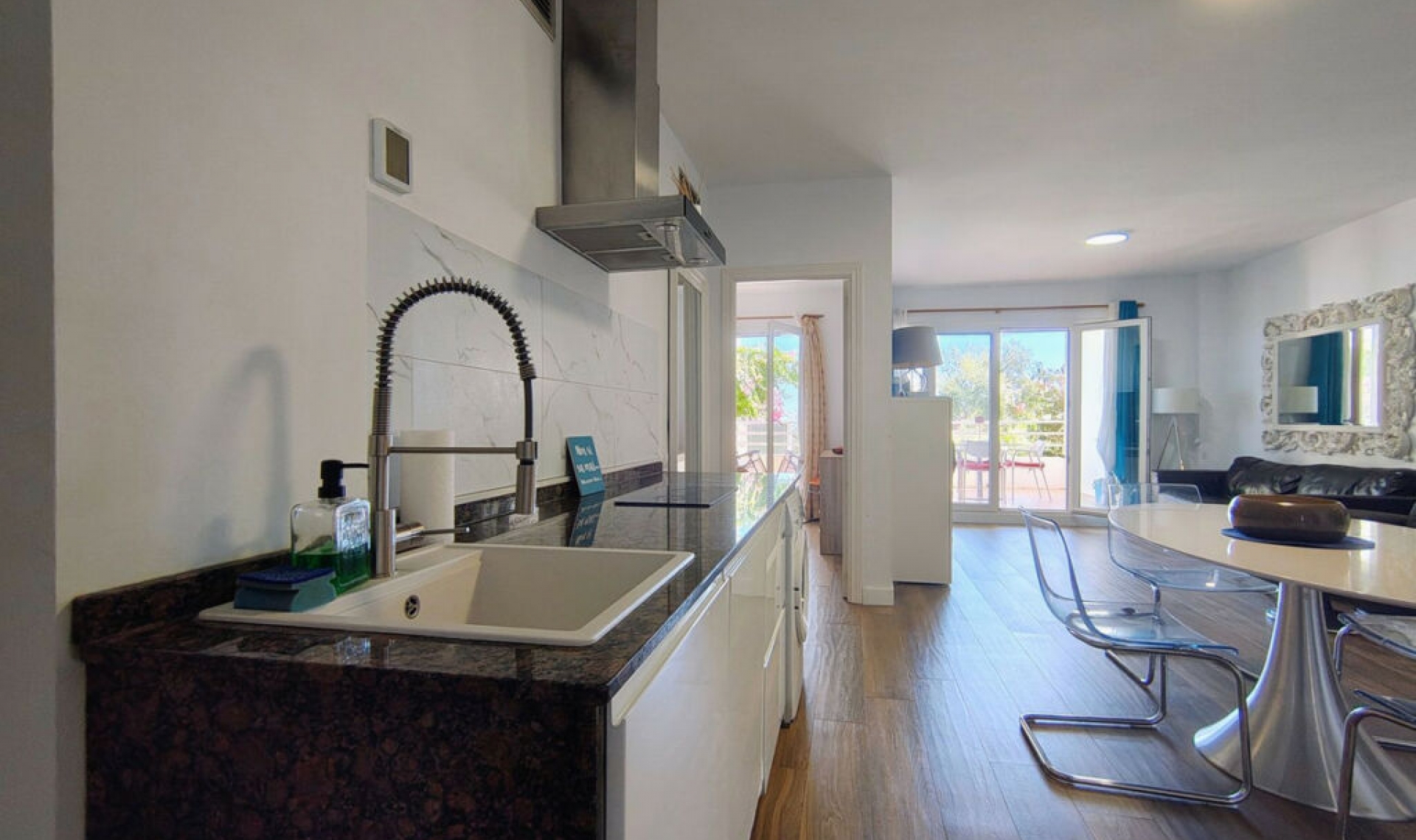 Resale - Apartment -
Selwo