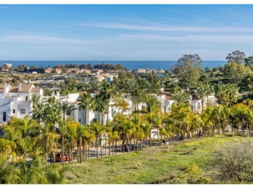 Resale - Apartment -
Selwo