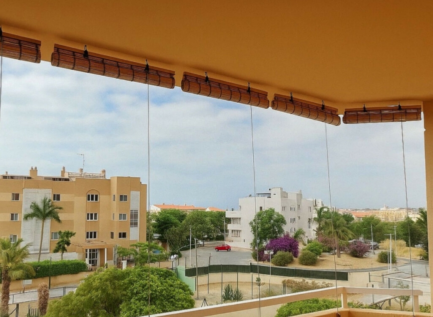 Resale - Apartment -
Selwo