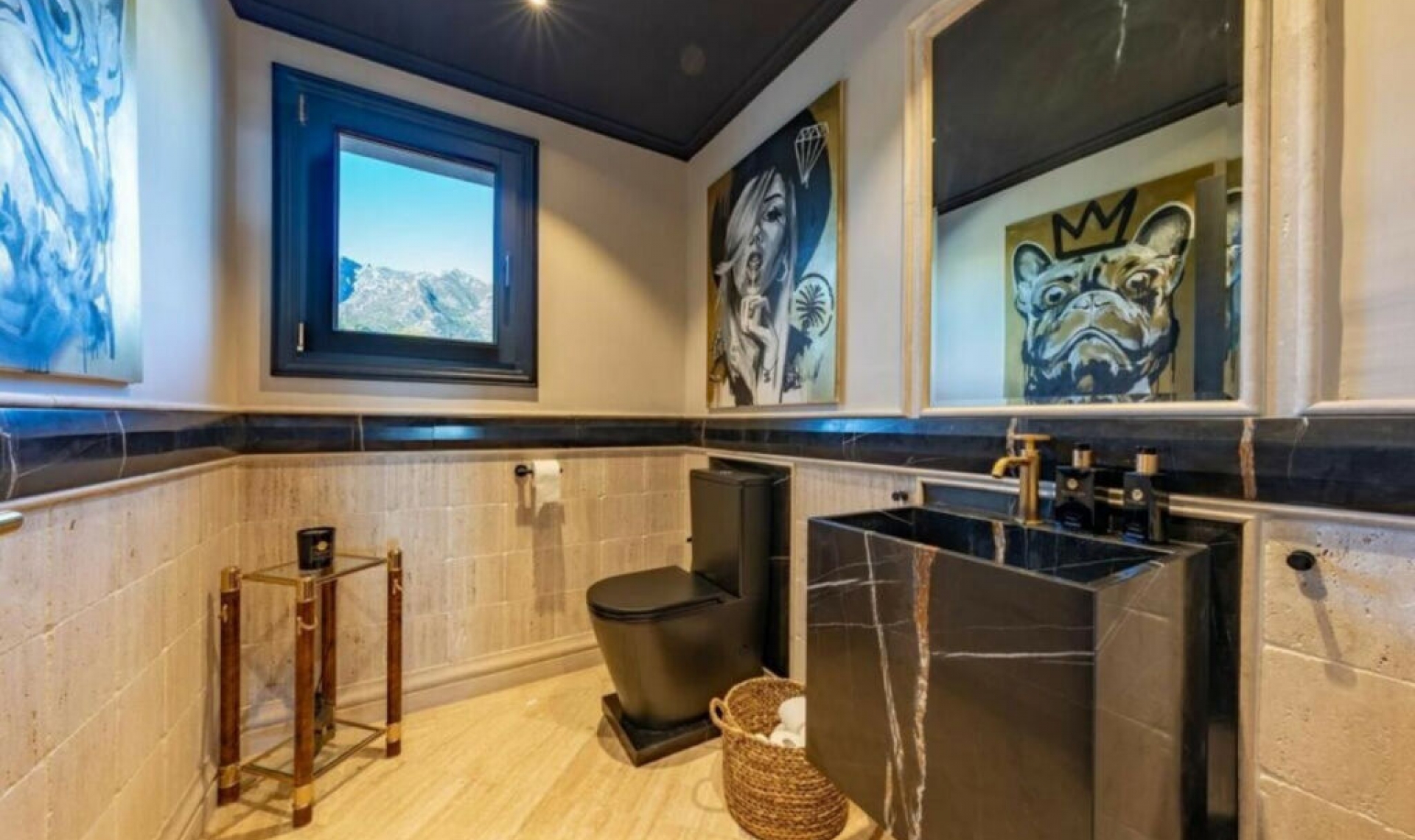 Resale - Apartment -
Sierra Blanca