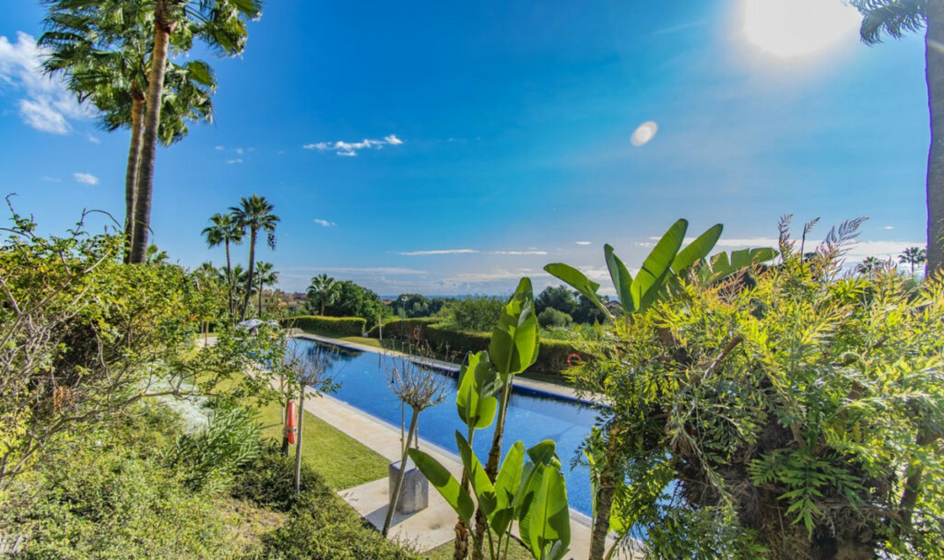 Resale - Apartment -
Sierra Blanca