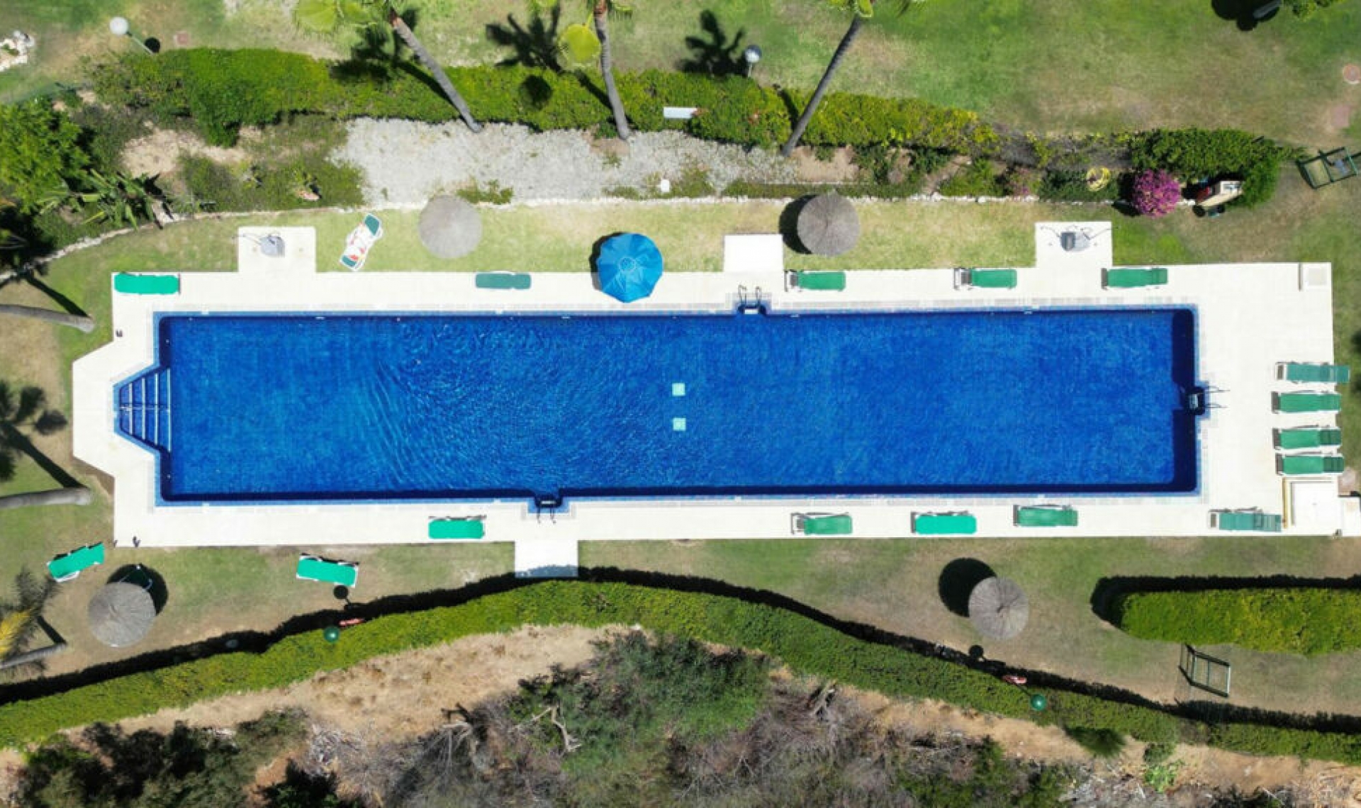 Resale - Apartment -
Sierra Blanca