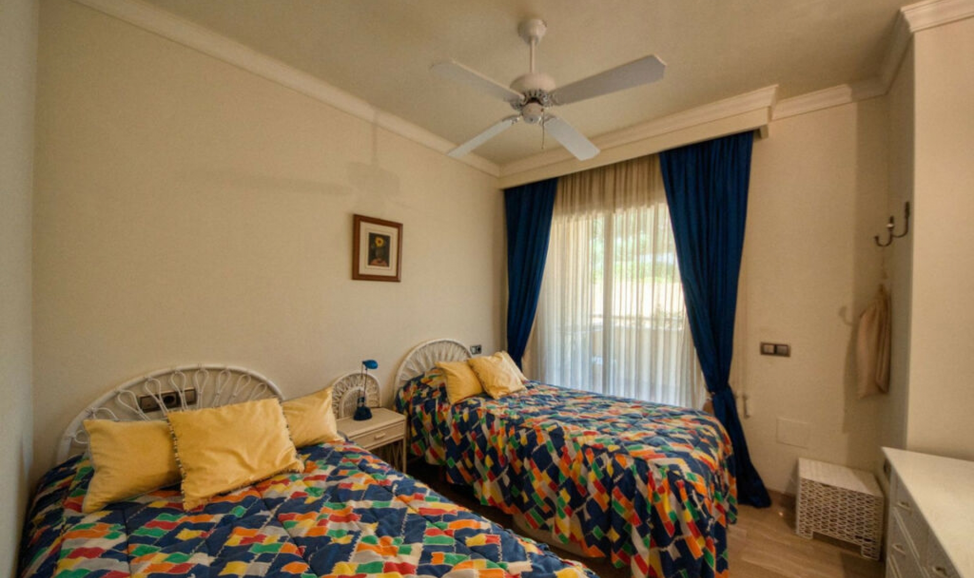 Resale - Apartment -
Sierra Blanca