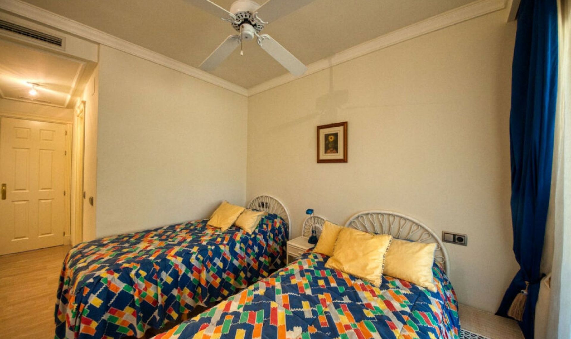 Resale - Apartment -
Sierra Blanca