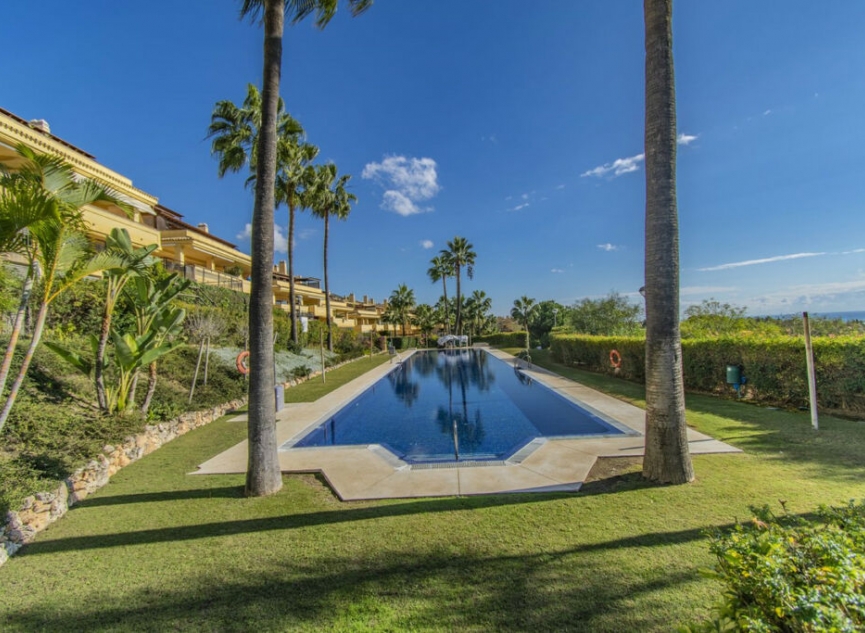 Resale - Apartment -
Sierra Blanca