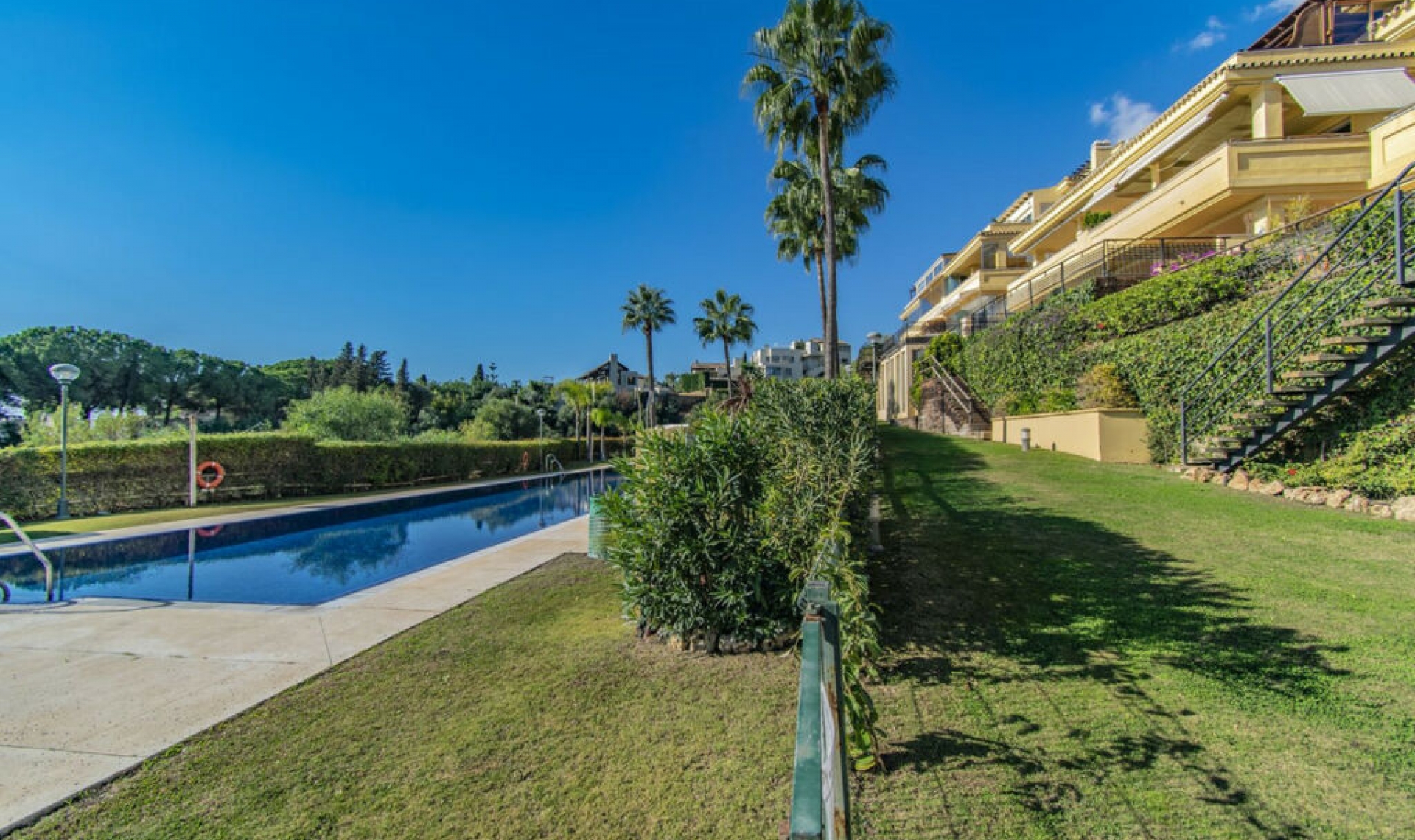 Resale - Apartment -
Sierra Blanca
