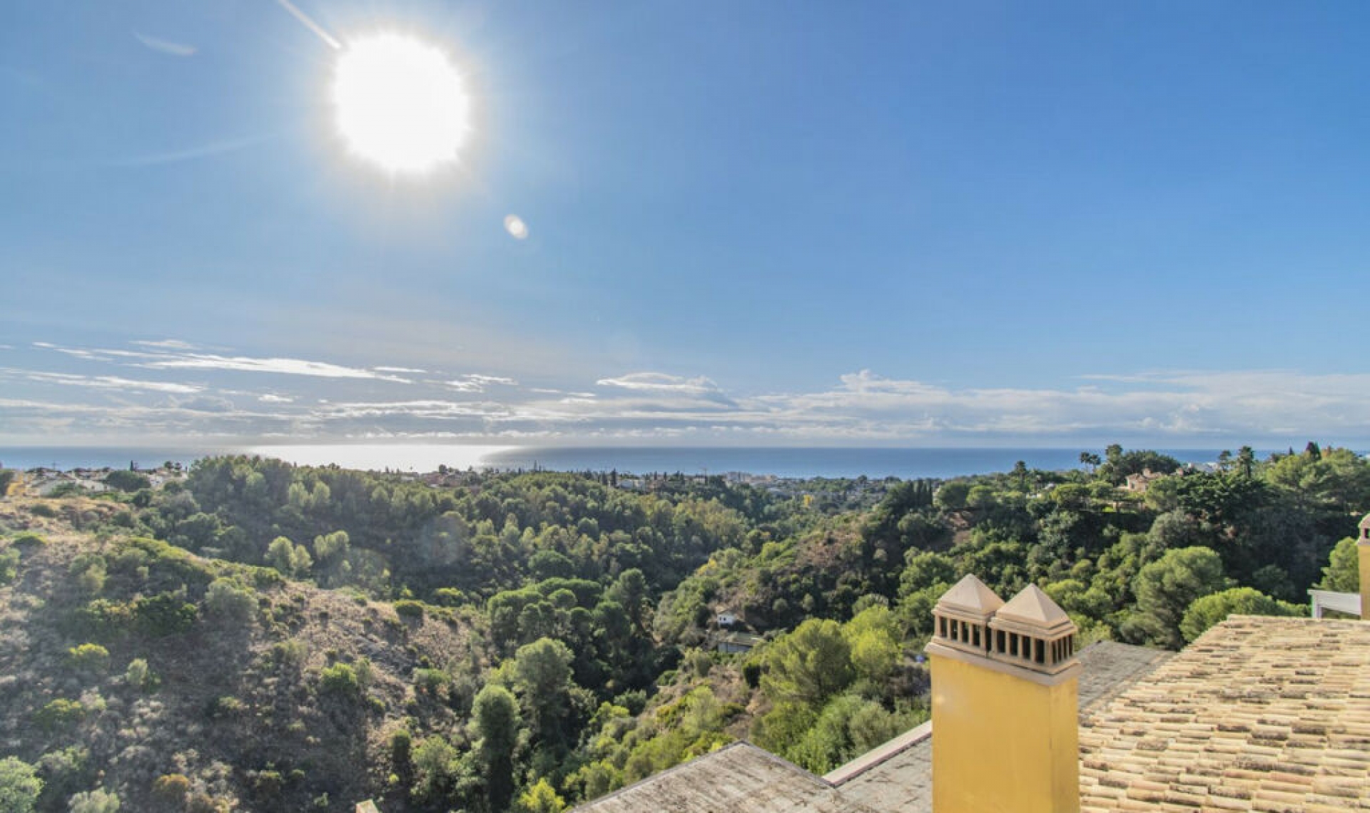 Resale - Apartment -
Sierra Blanca