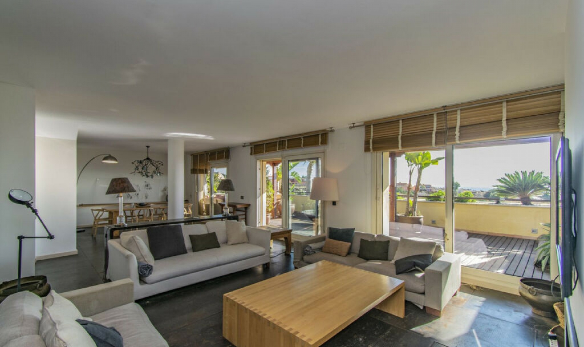 Resale - Apartment -
Sierra Blanca