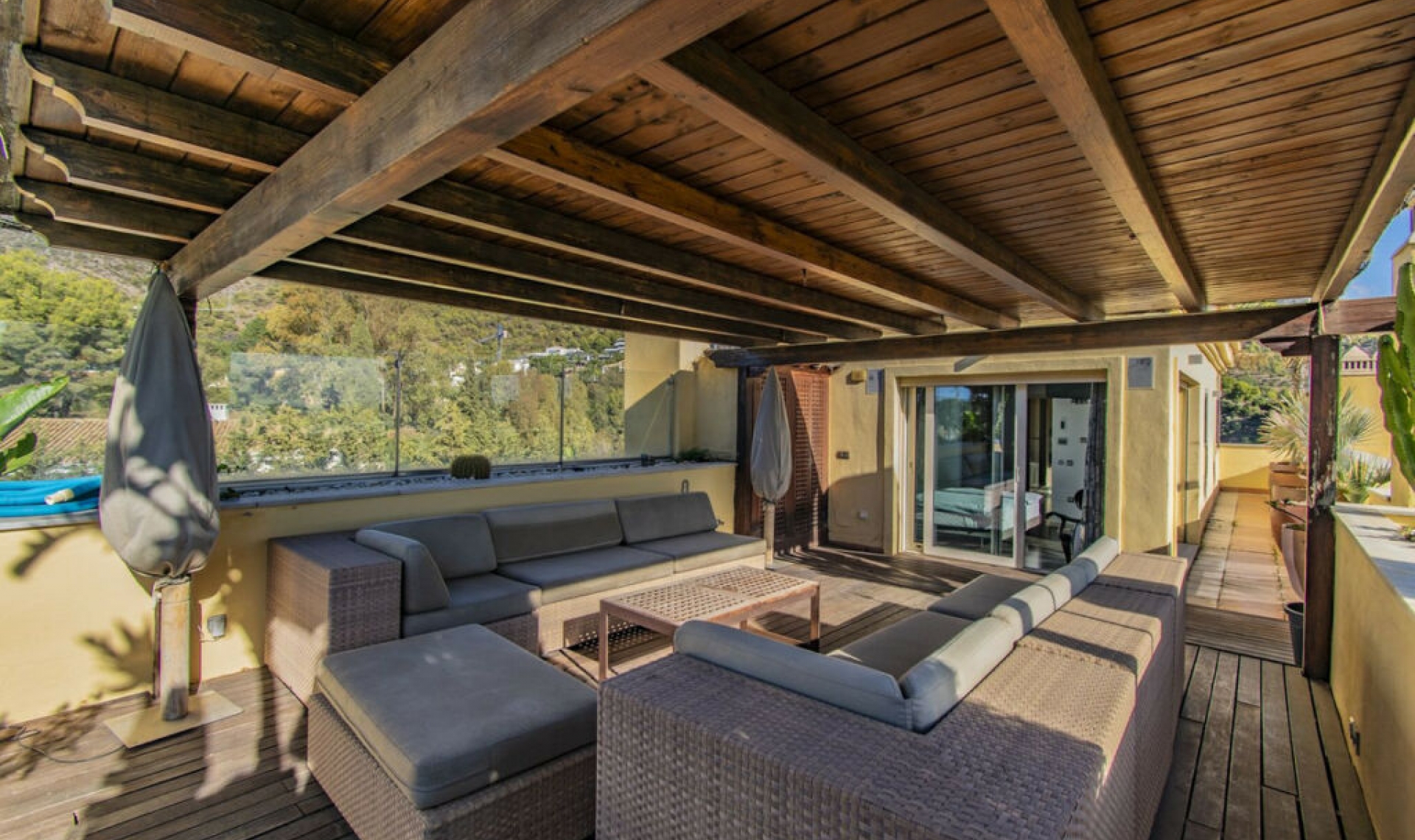 Resale - Apartment -
Sierra Blanca