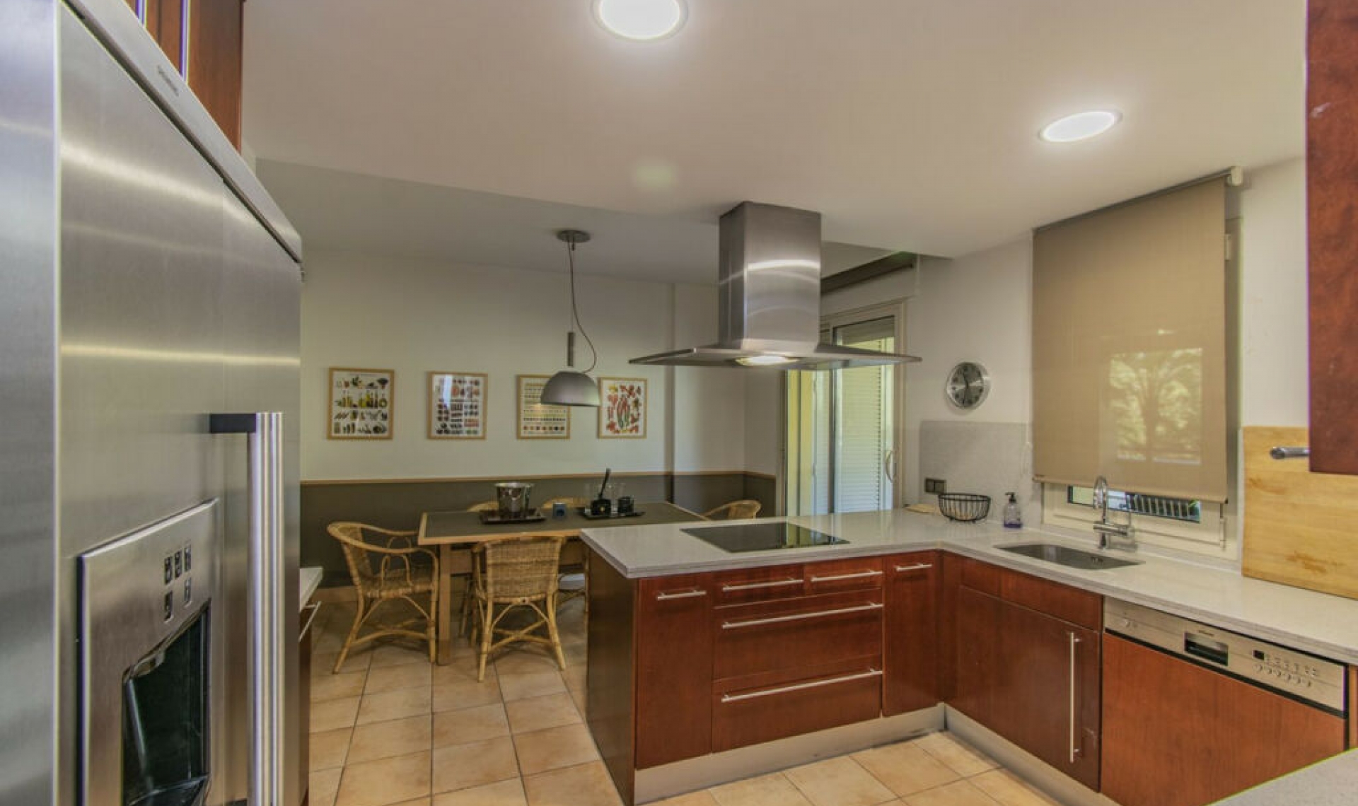 Resale - Apartment -
Sierra Blanca