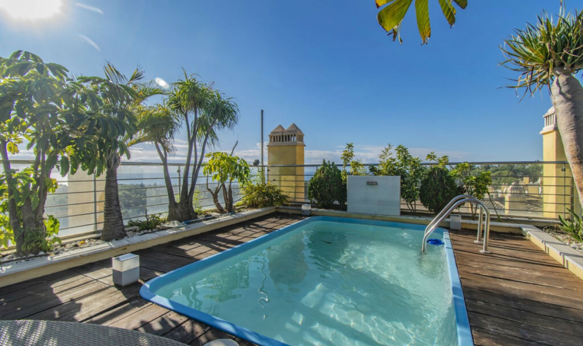 Resale - Apartment -
Sierra Blanca
