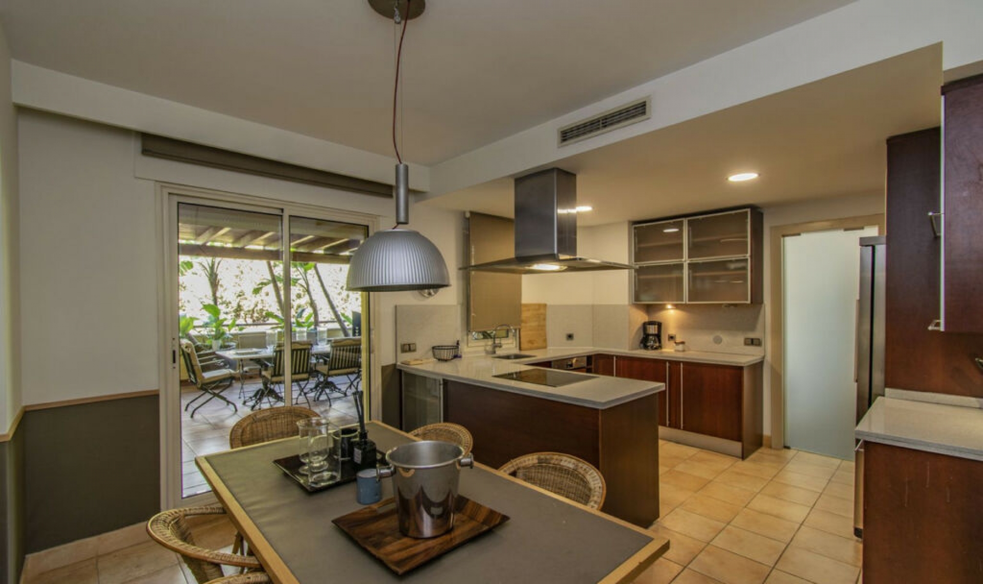 Resale - Apartment -
Sierra Blanca