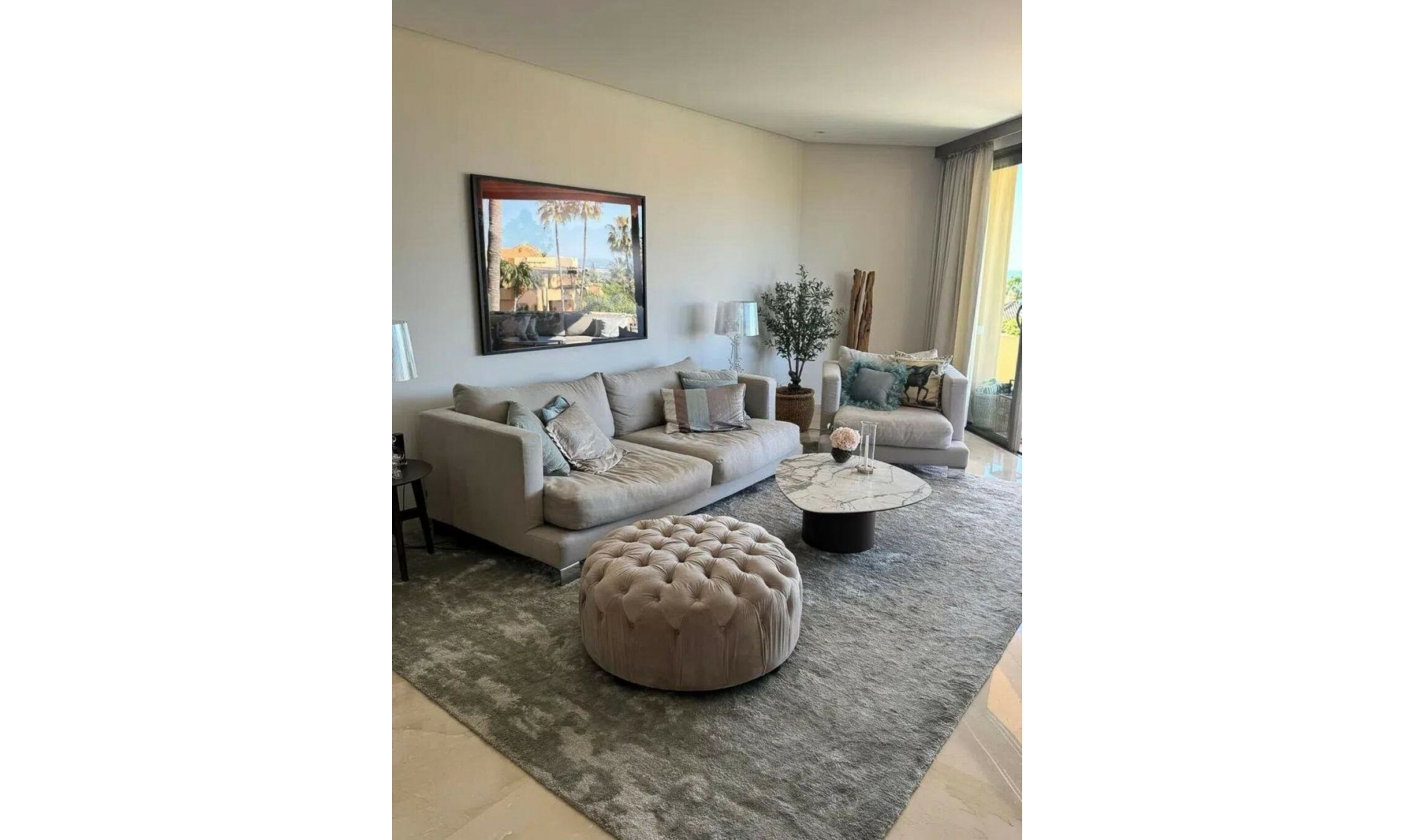Resale - Apartment -
Sierra Blanca