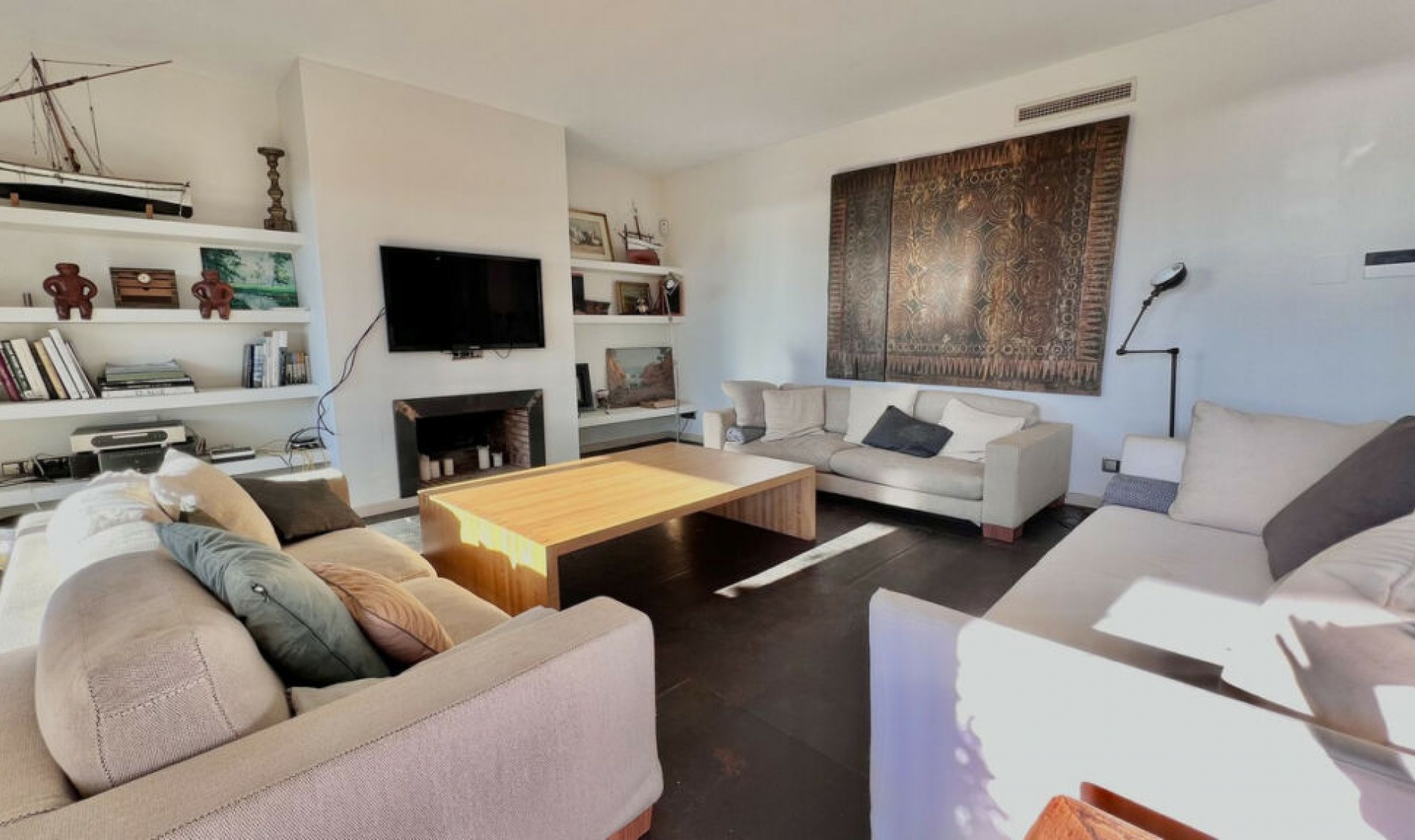 Resale - Apartment -
Sierra Blanca