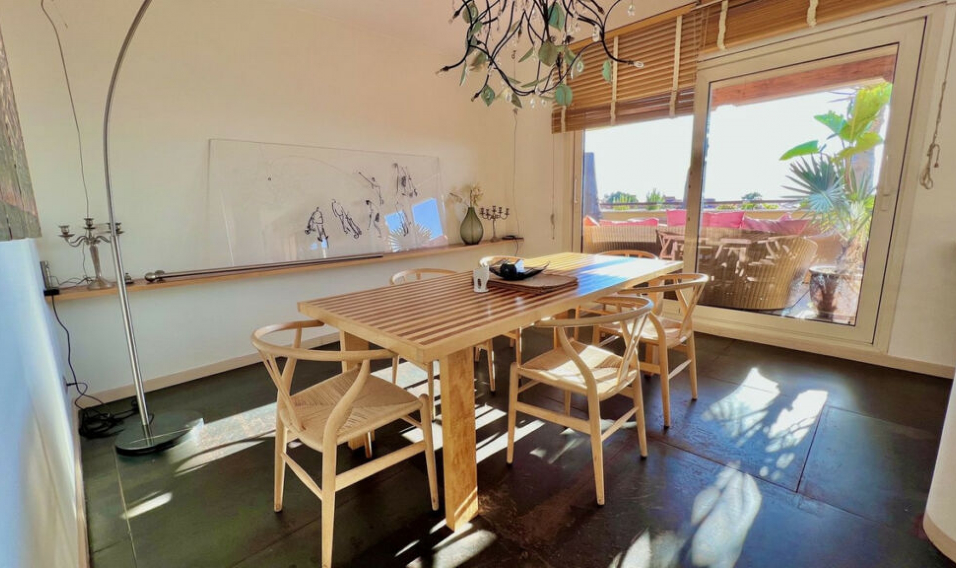 Resale - Apartment -
Sierra Blanca