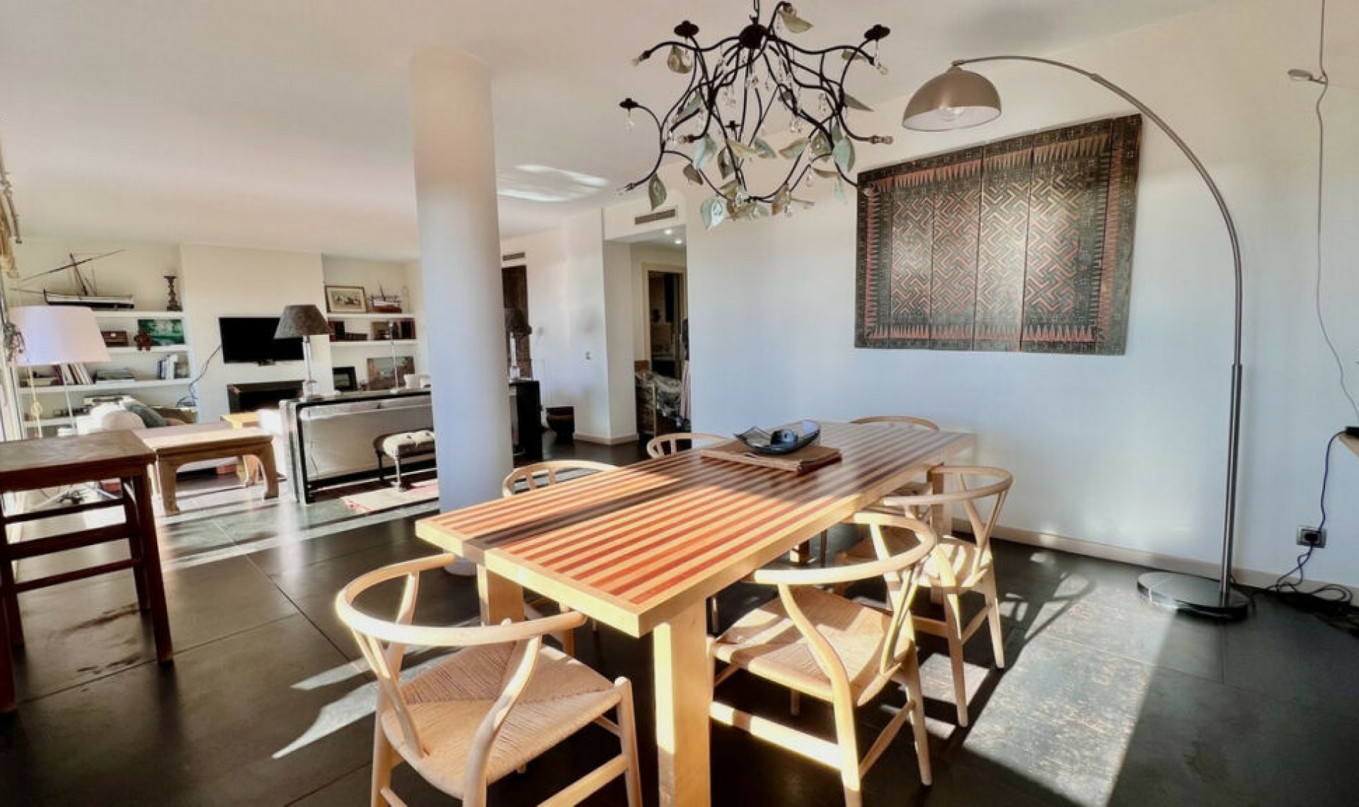 Resale - Apartment -
Sierra Blanca