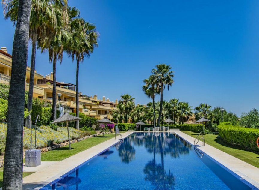 Resale - Apartment -
Sierra Blanca
