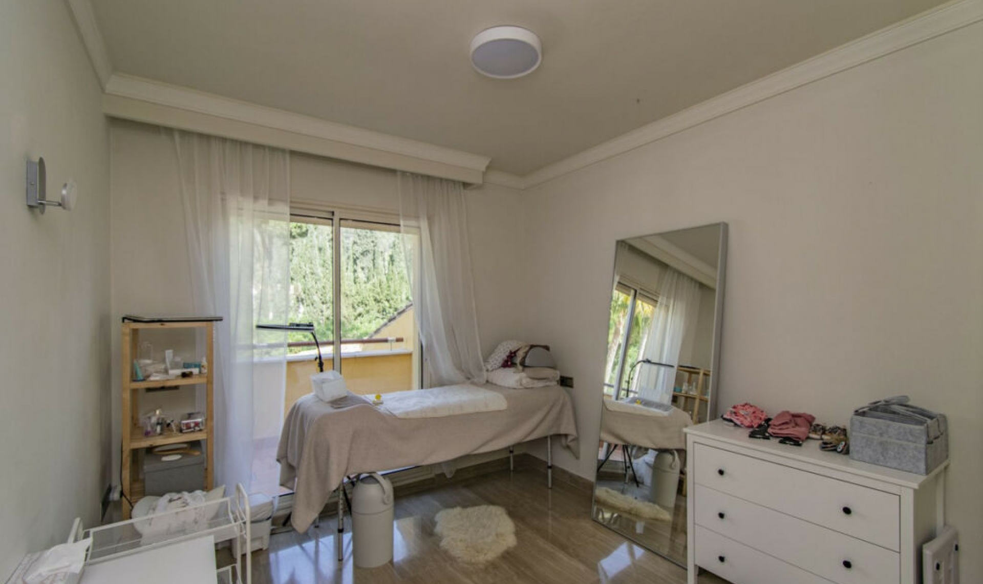 Resale - Apartment -
Sierra Blanca
