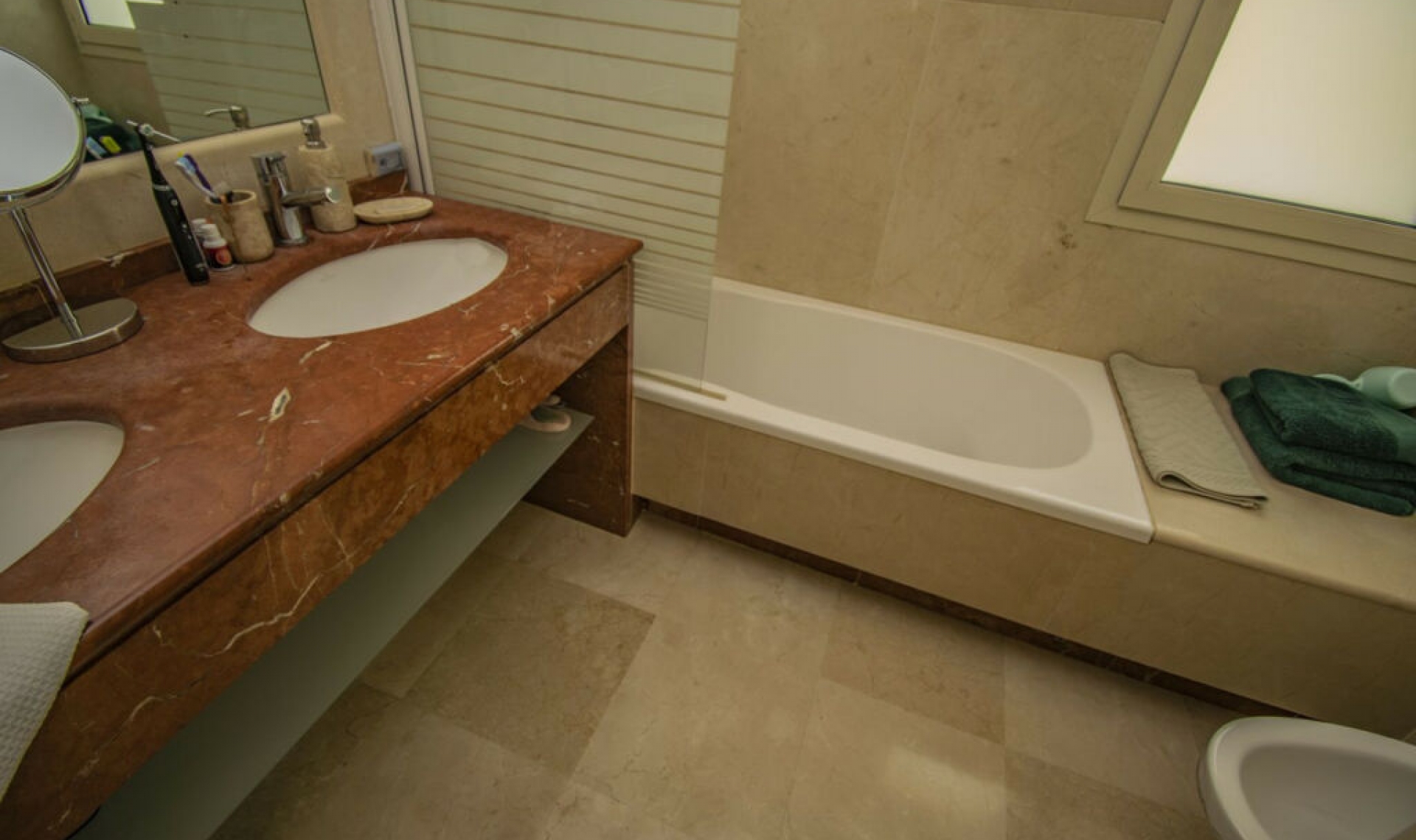 Resale - Apartment -
Sierra Blanca