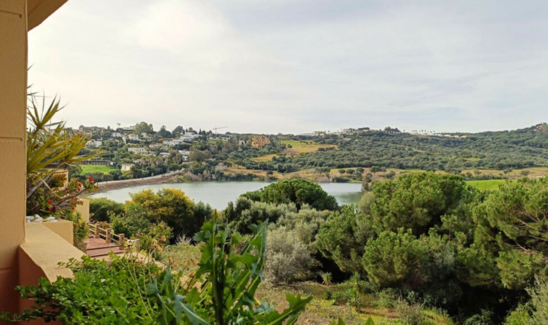 Resale - Apartment -
Sotogrande Alto