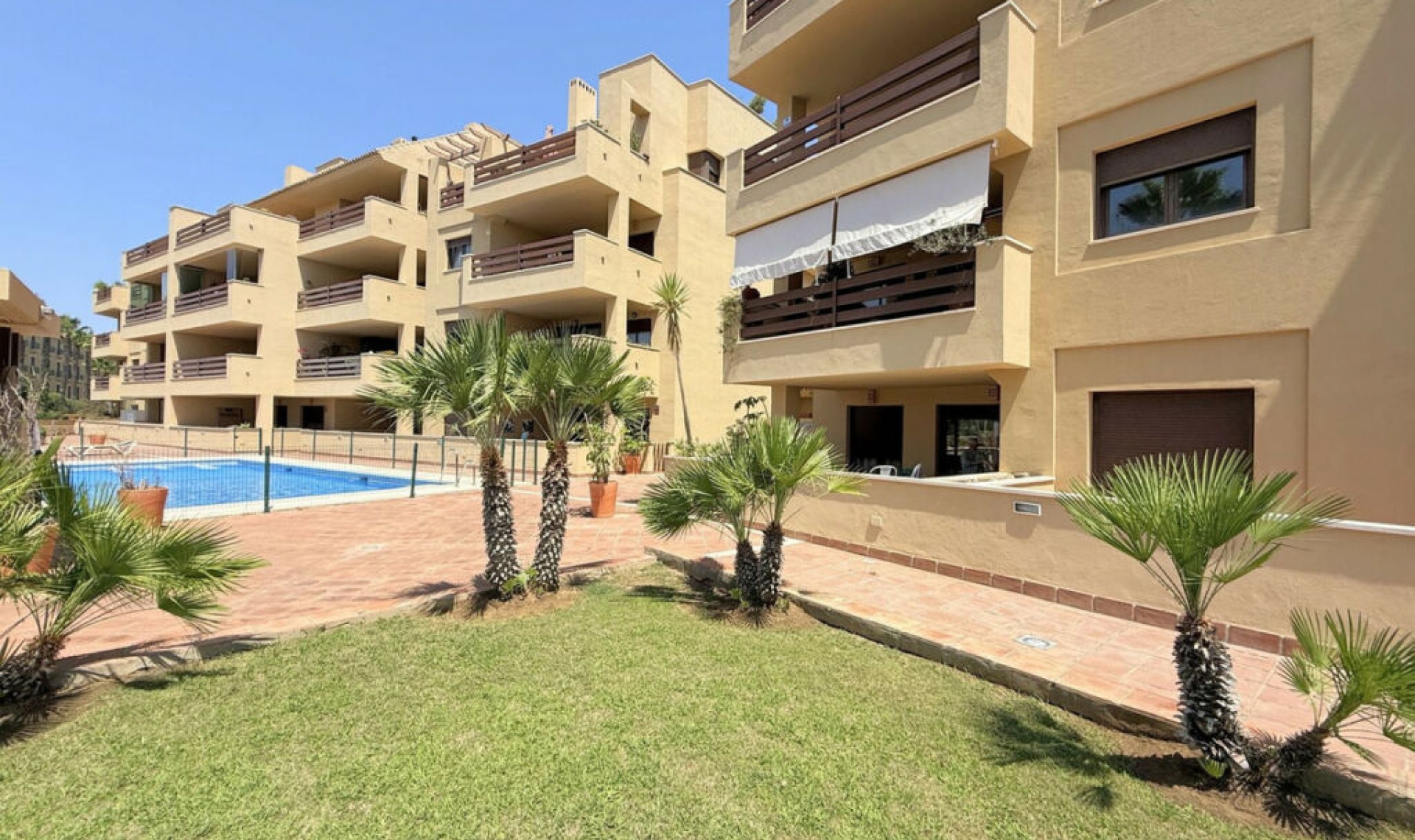 Resale - Apartment -
Sotogrande Costa